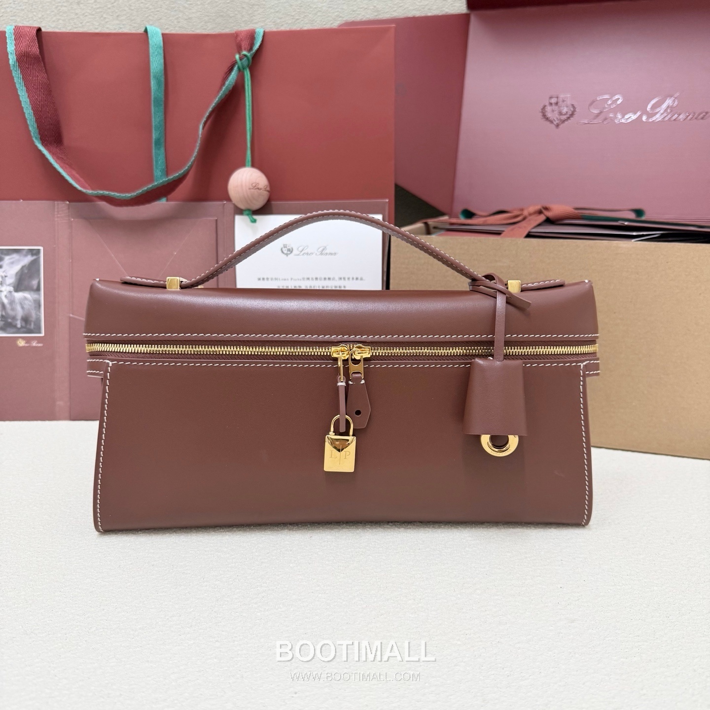 Loro Piana Extra Clutch L29 Clutch Bag FAQ2609 로로피아나 엑스트라 클러치 L29 클러치백 카프스킨 29cm 1