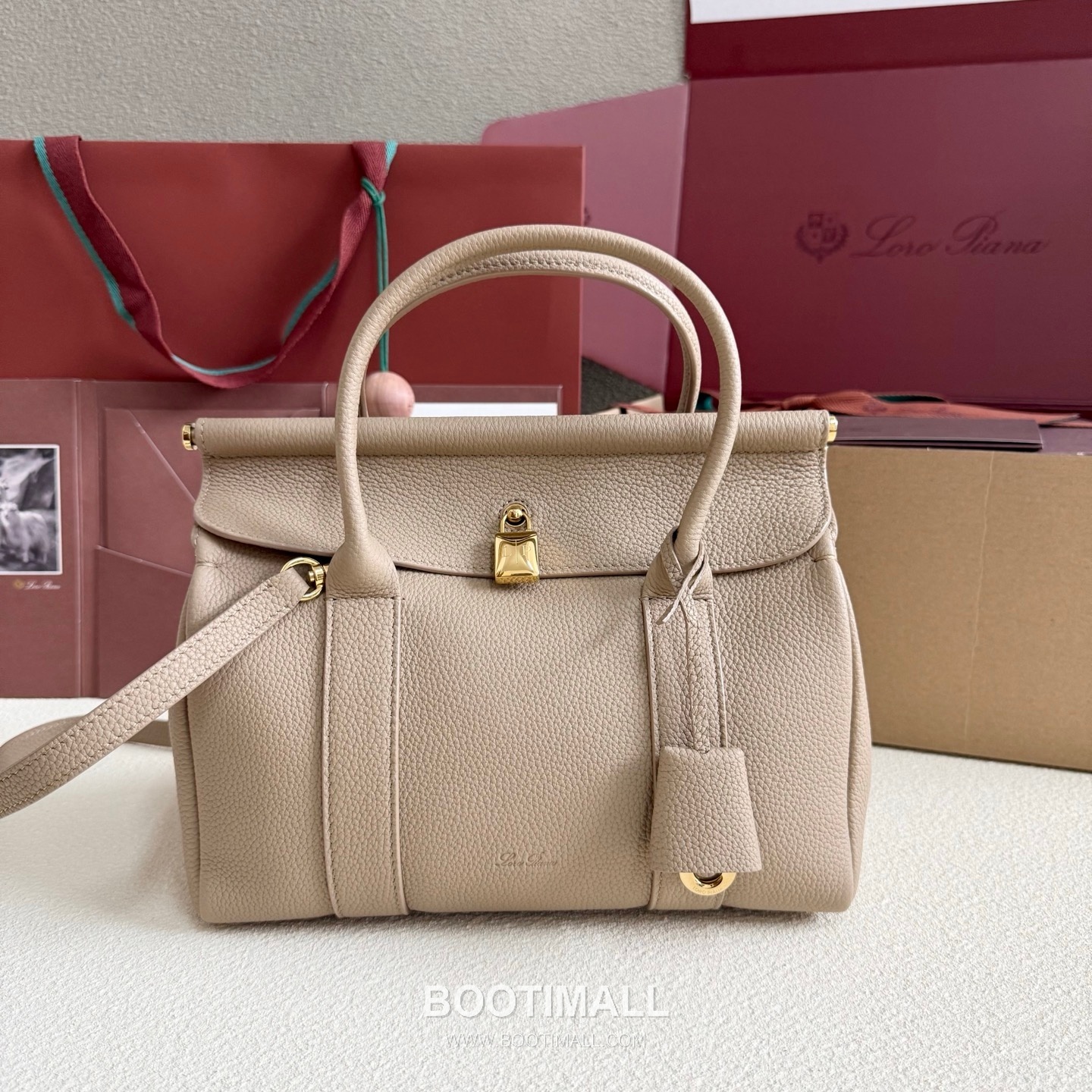 Loro Piana Loom L25 Small Top Handle Bag 로로피아나 룸 L25 스몰 토트백 카프스킨 25cm 1