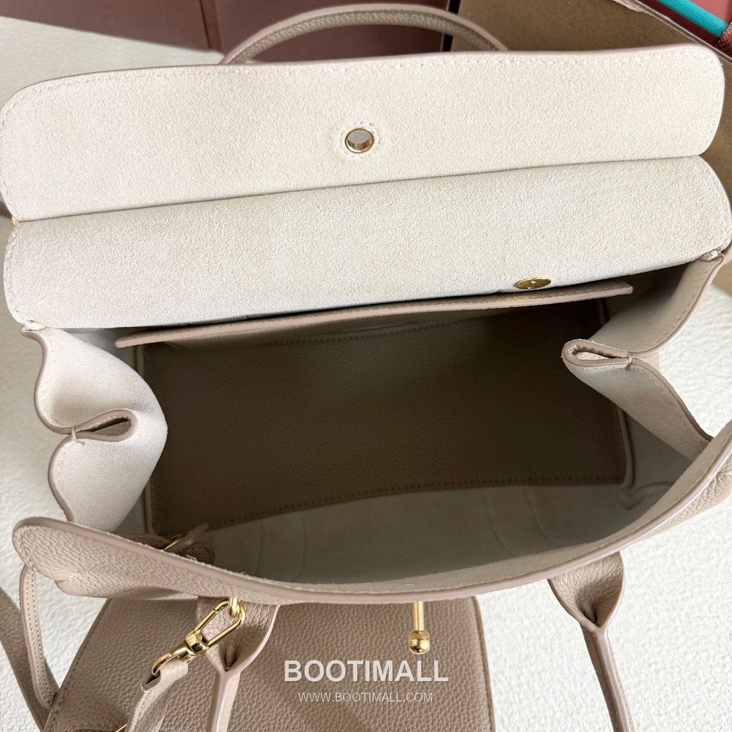 Loro Piana Loom L25 Small Top Handle Bag 로로피아나 룸 L25 스몰 토트백 카프스킨 25cm 9