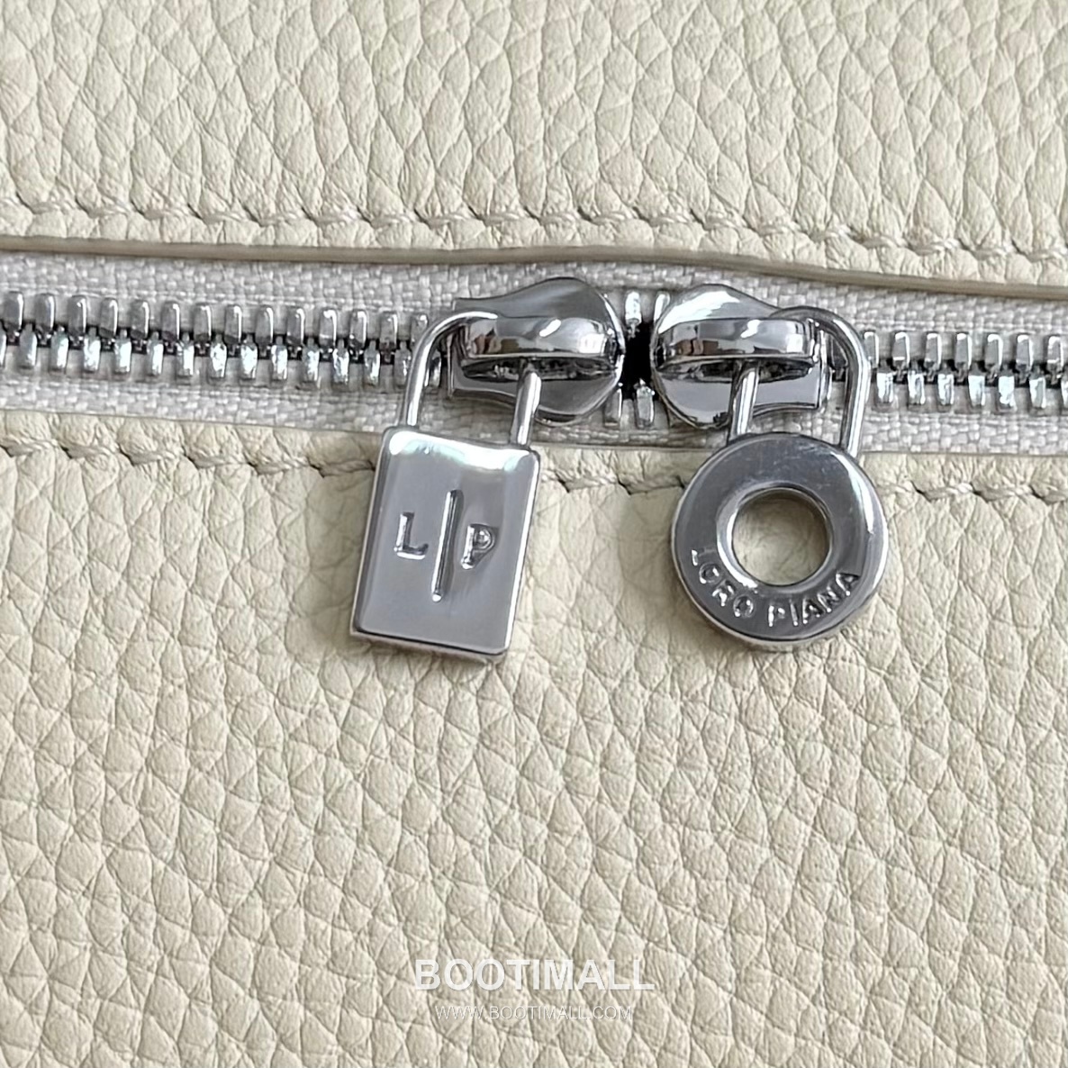 Loro Piana Extra Pocket L19 Clutch Bag FAI8393 로로피아나 엑스트라 포켓 L19 클러치백 카프스킨 19cm 6