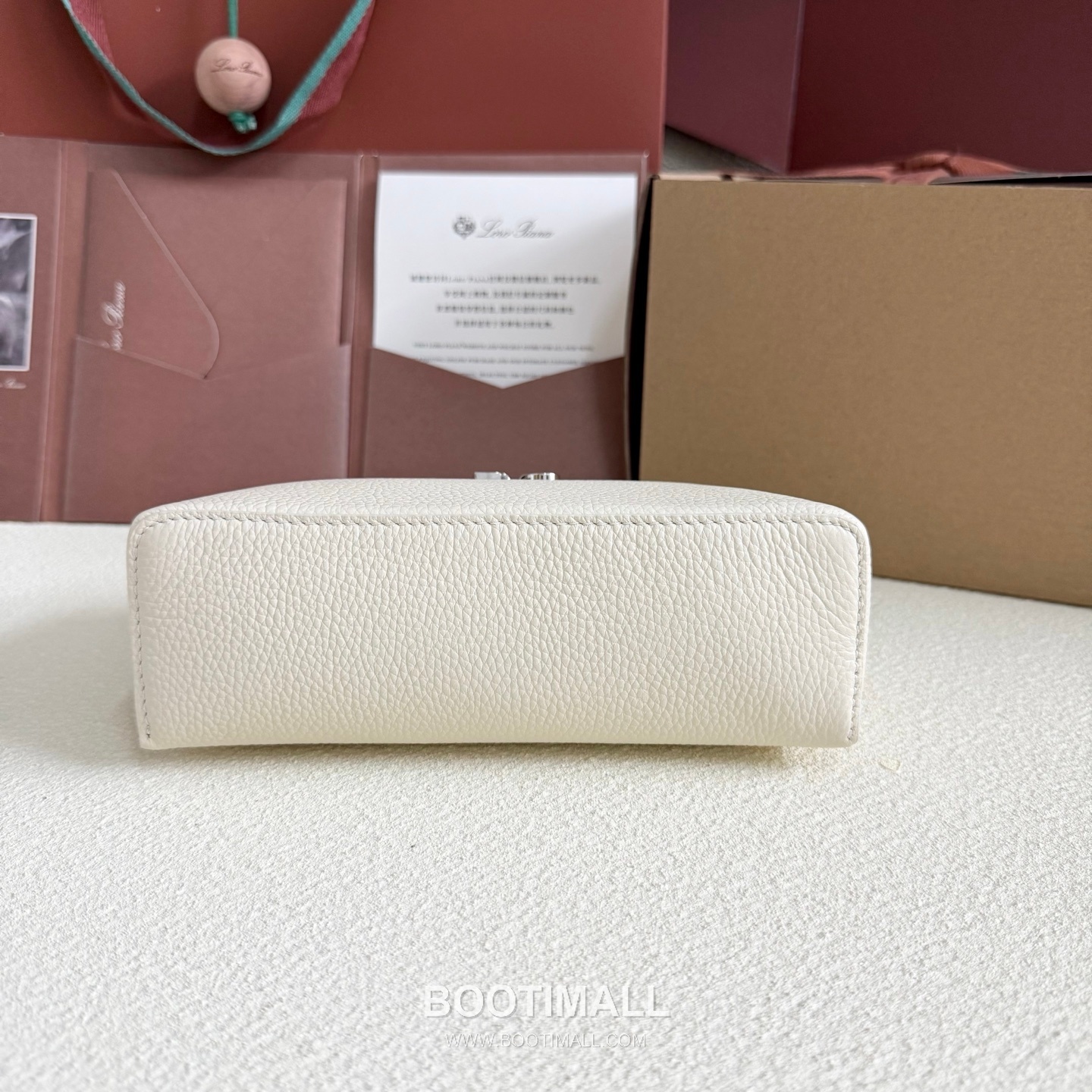Loro Piana Extra Pocket L19 Clutch Bag FAI8393 로로피아나 엑스트라 포켓 L19 클러치백 카프스킨 19cm 3