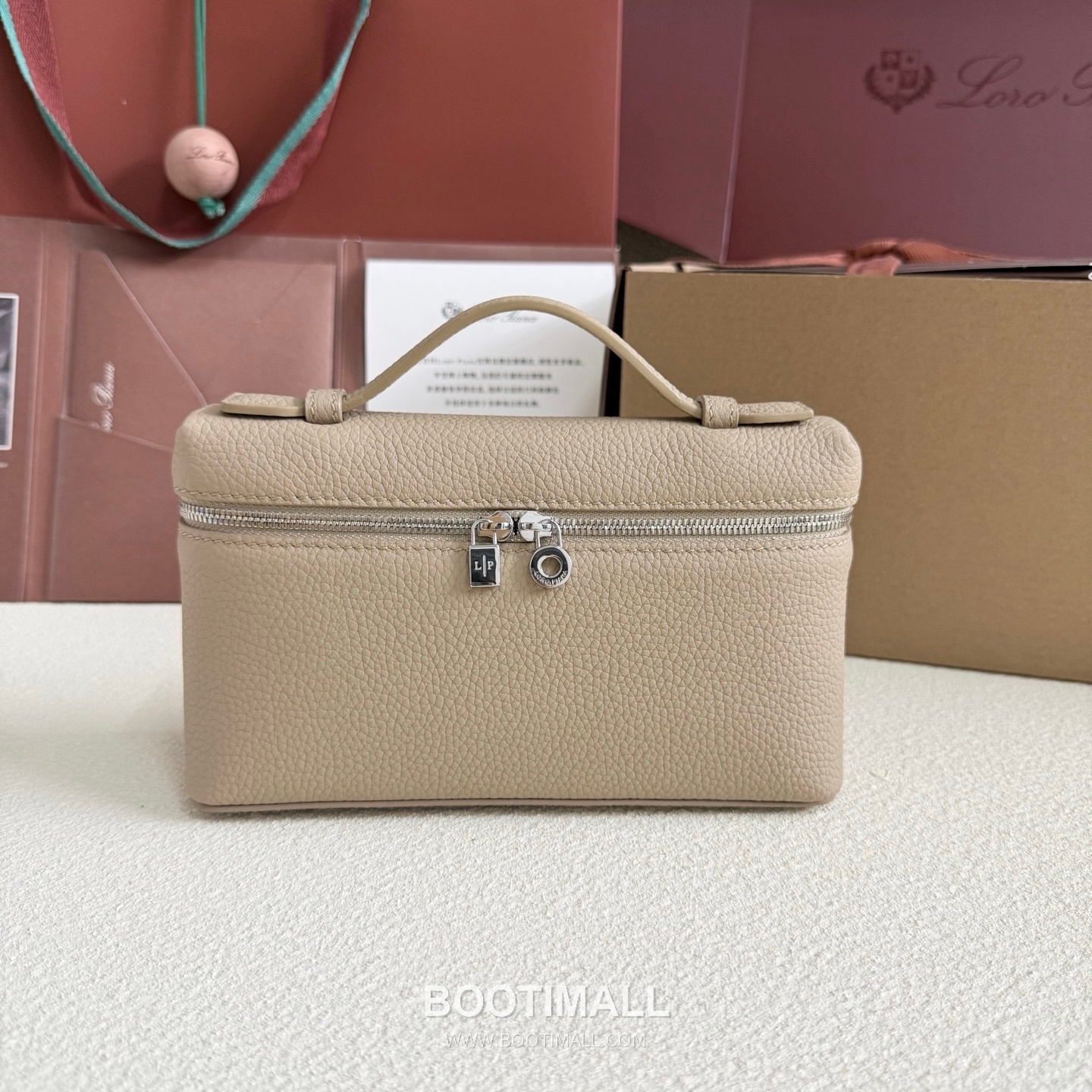 Loro Piana Extra Pocket L19 Clutch Bag FAI8393 로로피아나 엑스트라 포켓 L19 클러치백 카프스킨 19cm 1