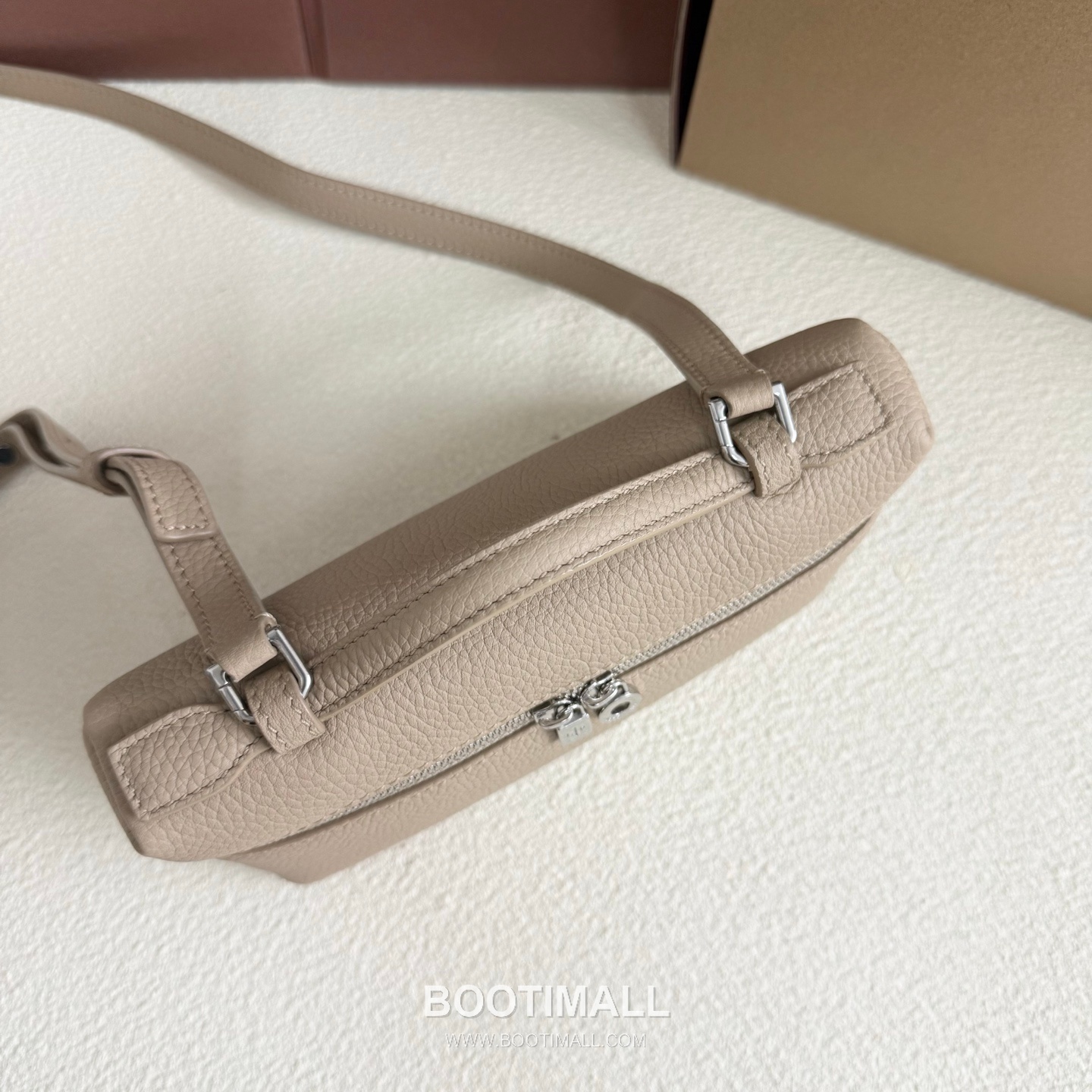 Loro Piana Extra Pocket L19 Clutch Bag FAI8393 로로피아나 엑스트라 포켓 L19 클러치백 카프스킨 19cm 5