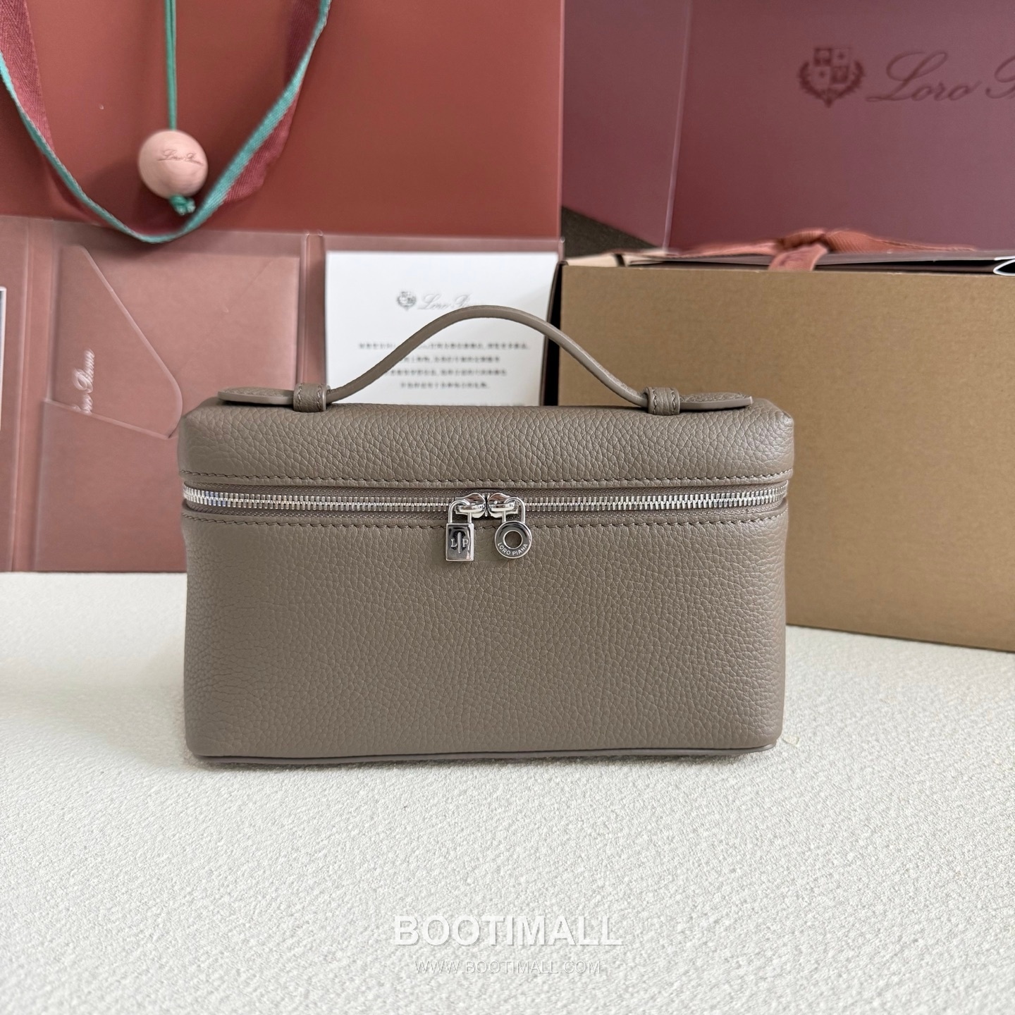 Loro Piana Extra Pocket L19 Clutch Bag FAI8393 로로피아나 엑스트라 포켓 L19 클러치백 카프스킨 19cm 1