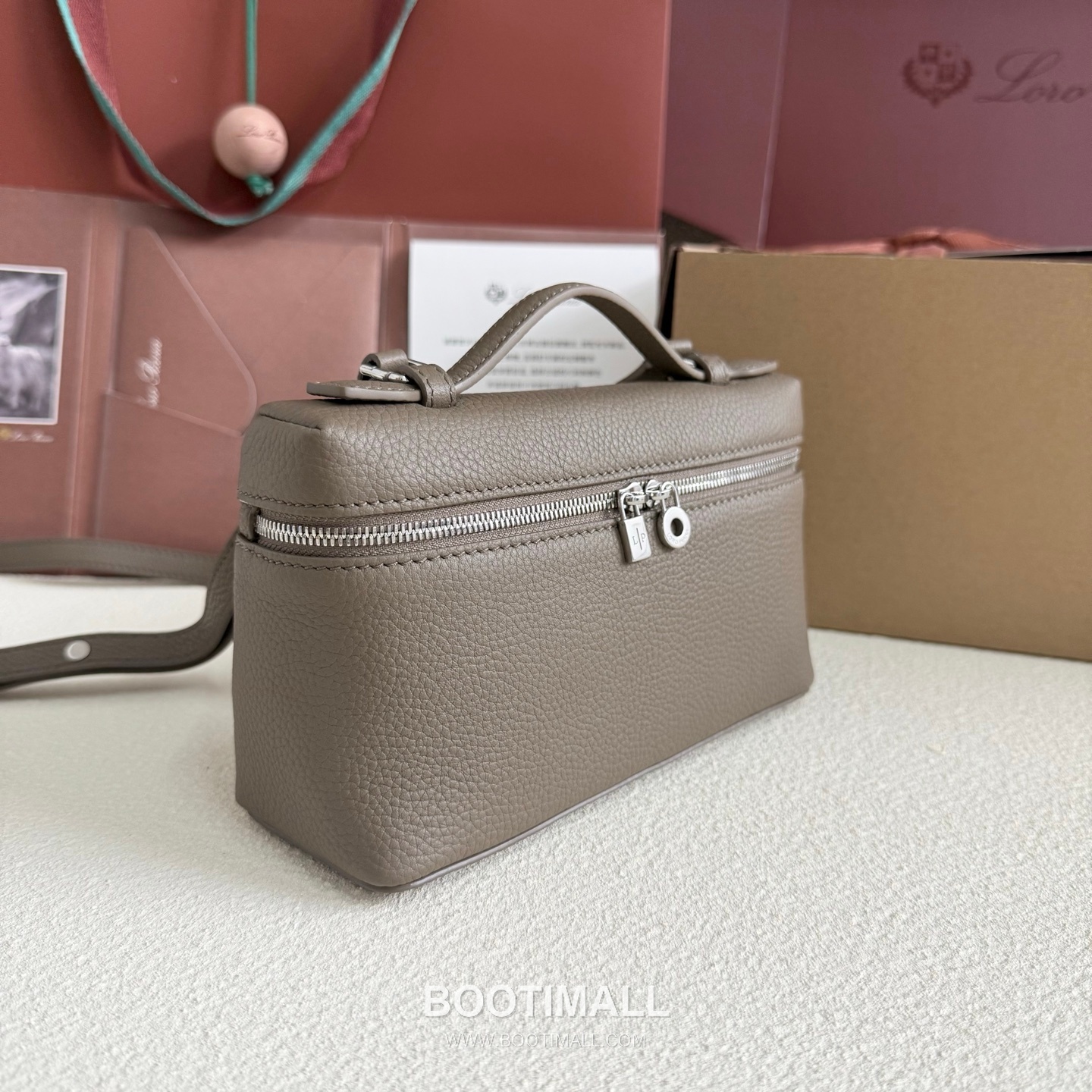 Loro Piana Extra Pocket L19 Clutch Bag FAI8393 로로피아나 엑스트라 포켓 L19 클러치백 카프스킨 19cm 2