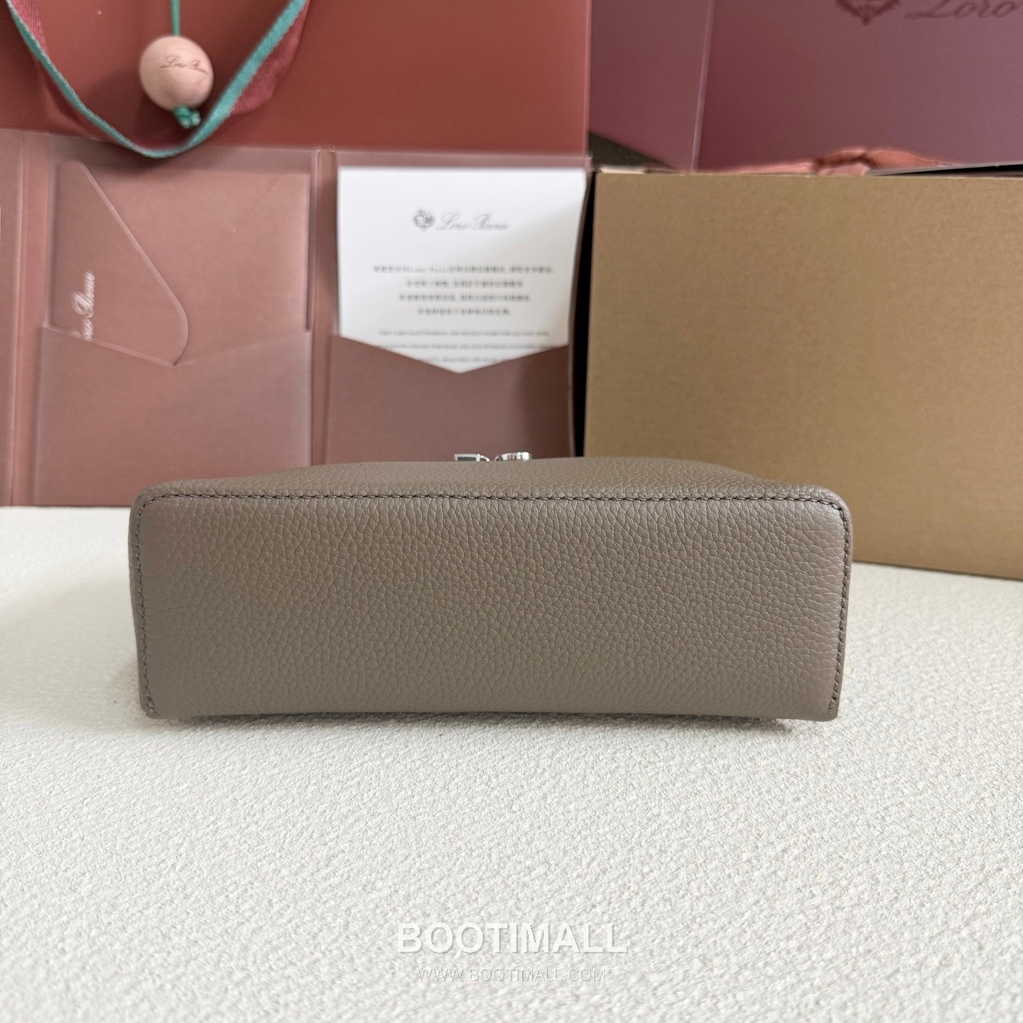 Loro Piana Extra Pocket L19 Clutch Bag FAI8393 로로피아나 엑스트라 포켓 L19 클러치백 카프스킨 19cm 3