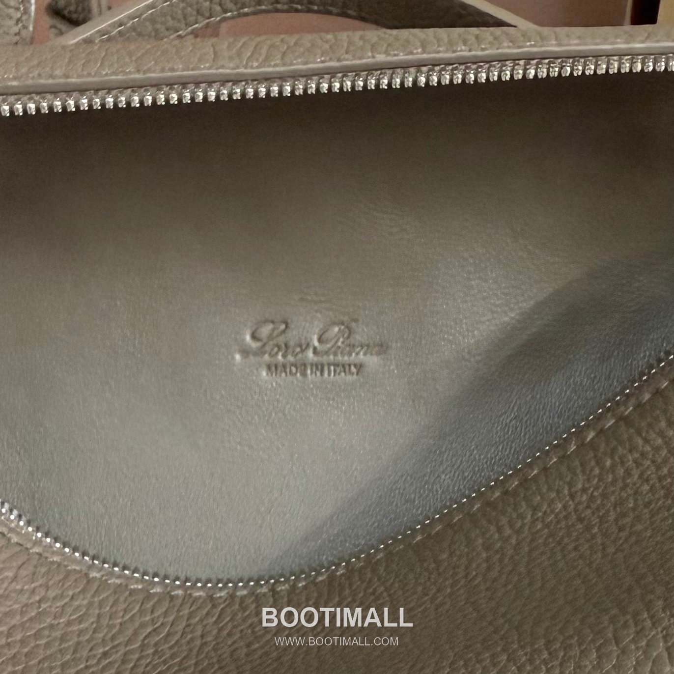 Loro Piana Extra Pocket L19 Clutch Bag FAI8393 로로피아나 엑스트라 포켓 L19 클러치백 카프스킨 19cm 9