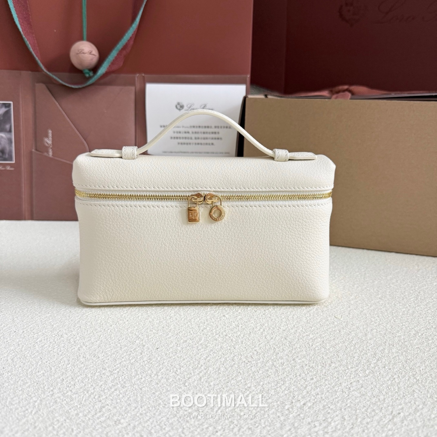 Loro Piana Extra Pocket L19 Clutch Bag FAI8393 로로피아나 엑스트라 포켓 L19 클러치백 카프스킨 19cm 1