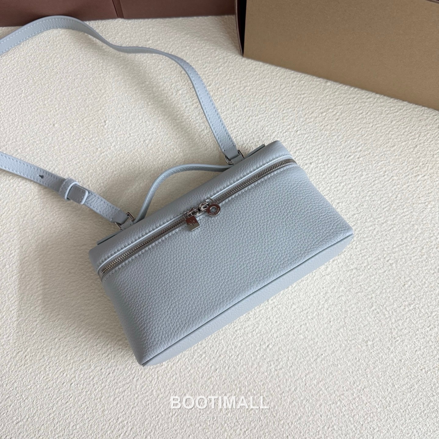 Loro Piana Extra Pocket L19 Clutch Bag FAI8393 로로피아나 엑스트라 포켓 L19 클러치백 카프스킨 19cm 4