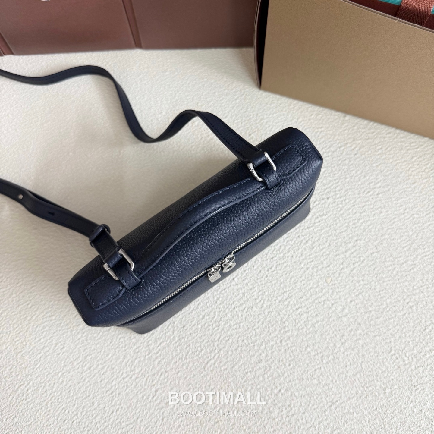 Loro Piana Extra Pocket L19 Clutch Bag FAI8393 로로피아나 엑스트라 포켓 L19 클러치백 카프스킨 19cm 5