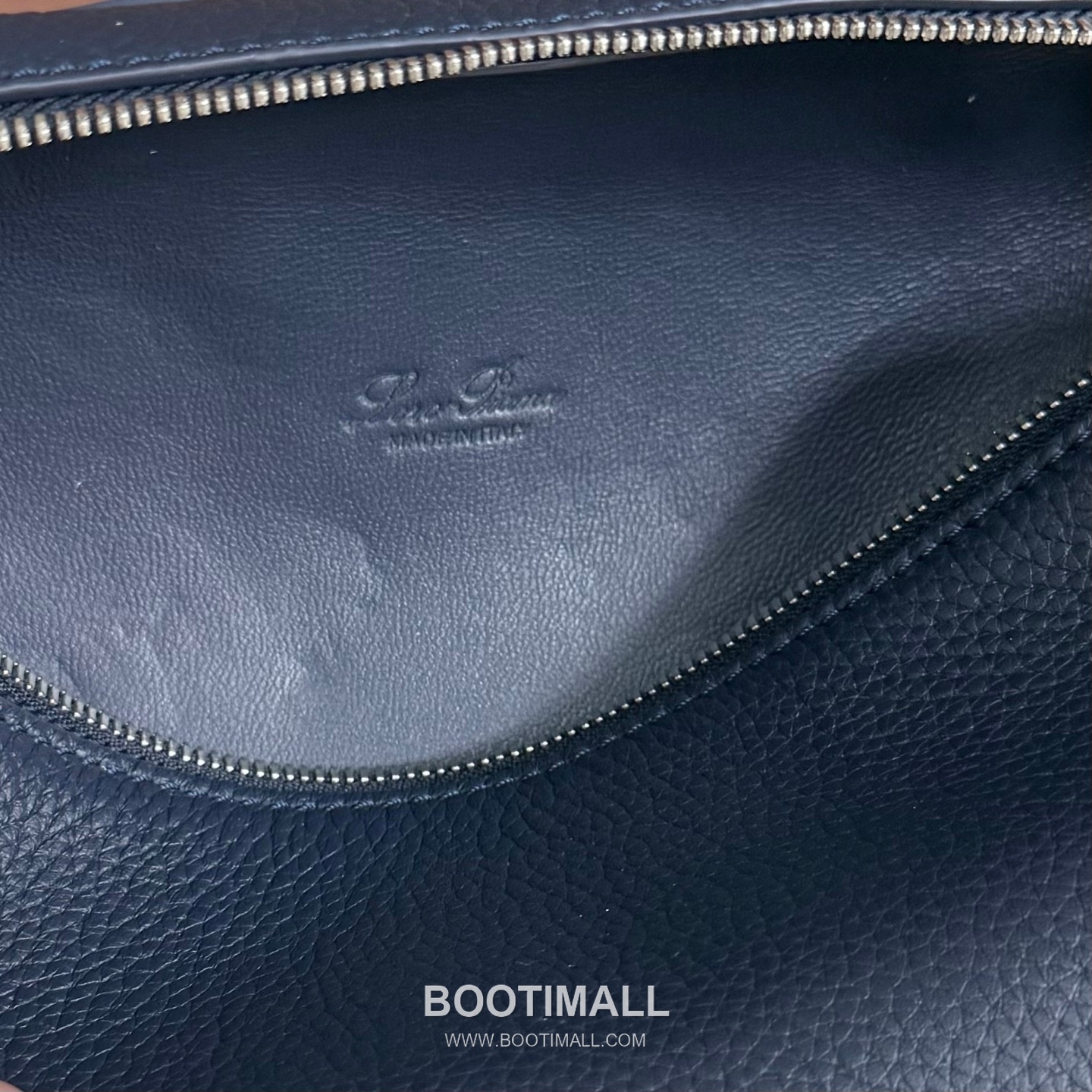 Loro Piana Extra Pocket L19 Clutch Bag FAI8393 로로피아나 엑스트라 포켓 L19 클러치백 카프스킨 19cm 9