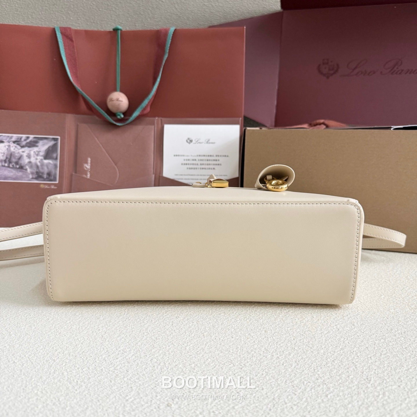 Loro Piana Extra Bag L27 Top Handle Bag 로로피아나 엑스트라 백 L27 토트백 카프스킨 27cm 3