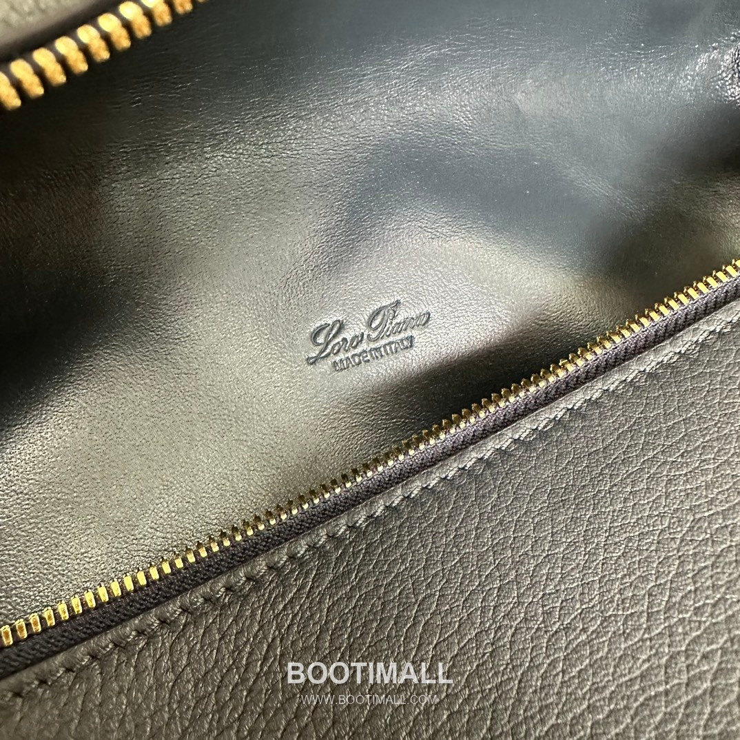 Loro Piana Extra Pocket L27 Clutch Bag FAI8 로로피아나 엑스트라 포켓 L27 클러치백 카프스킨 27cm 9