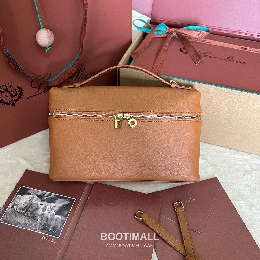 Loro Piana Extra Pocket L27 Clutch Bag FAI8 로로피아나 엑스트라 포켓 L27 클러치백 카프스킨 27cm 1