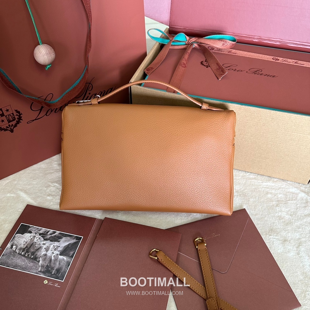 Loro Piana Extra Pocket L27 Clutch Bag FAI8 로로피아나 엑스트라 포켓 L27 클러치백 카프스킨 27cm 2