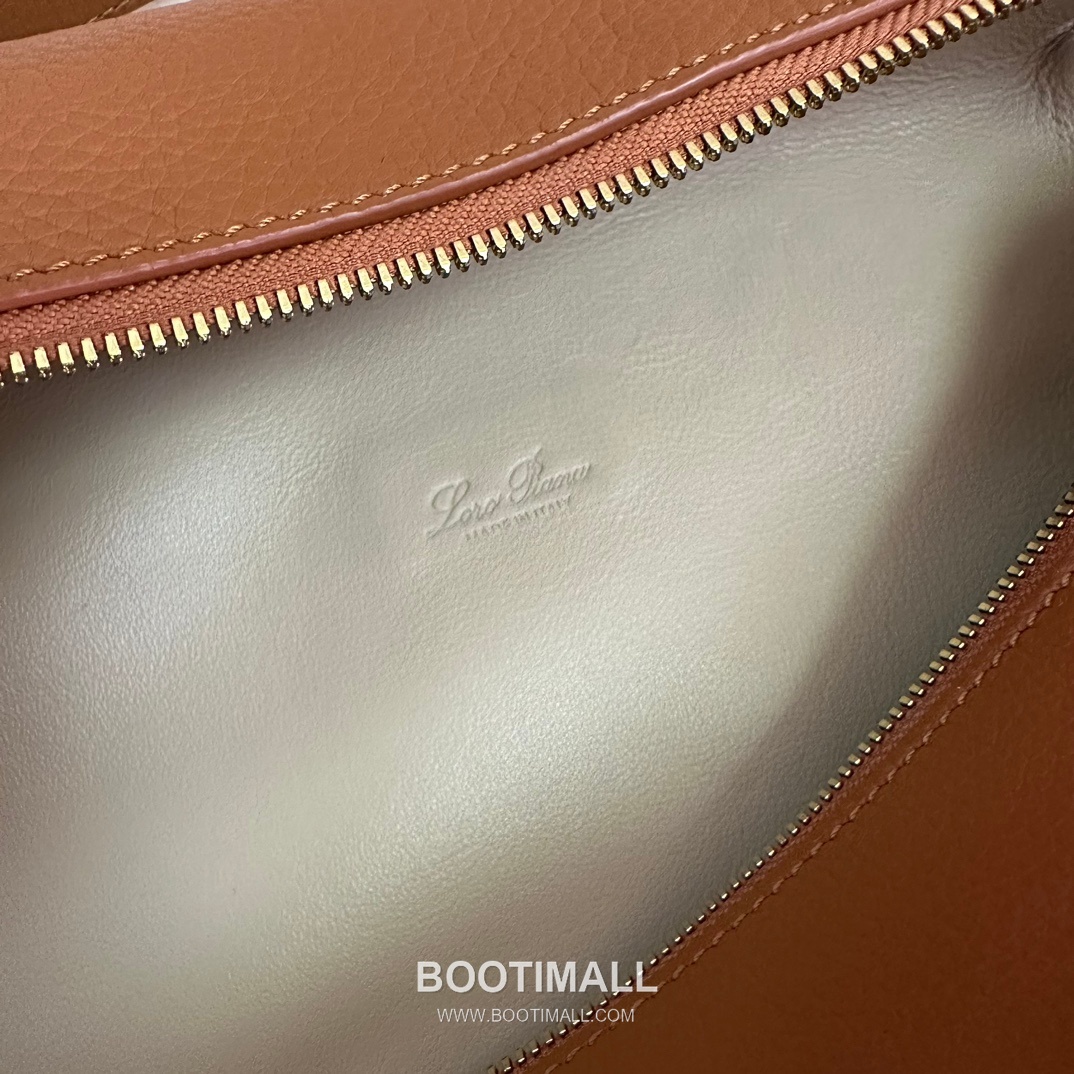 Loro Piana Extra Pocket L27 Clutch Bag FAI8 로로피아나 엑스트라 포켓 L27 클러치백 카프스킨 27cm 9