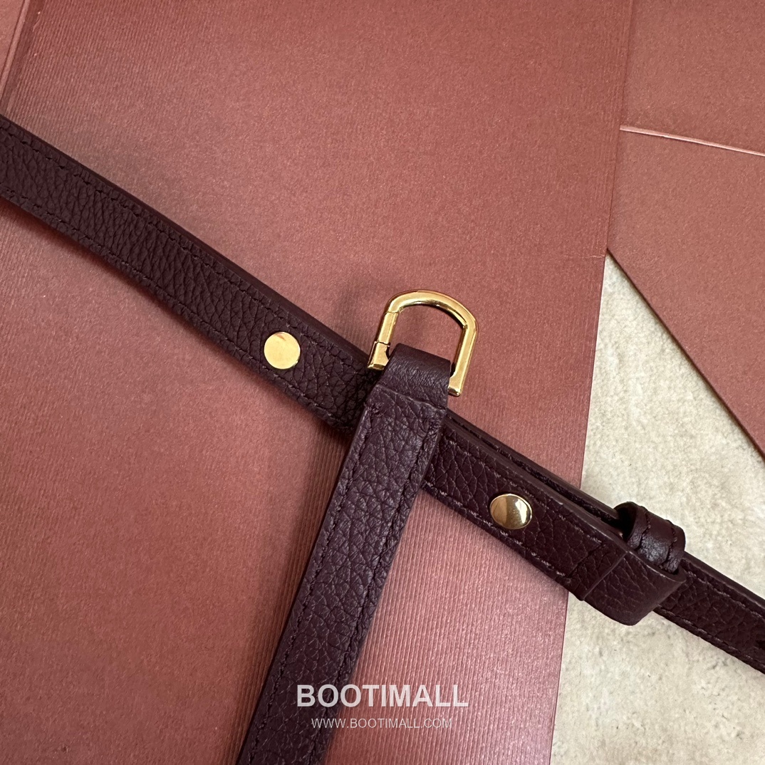 Loro Piana Extra Pocket L27 Clutch Bag FAI8 로로피아나 엑스트라 포켓 L27 클러치백 카프스킨 27cm 8