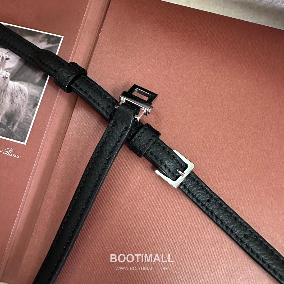 Loro Piana Extra Pocket L27 Clutch Bag FAI8 로로피아나 엑스트라 포켓 L27 클러치백 카프스킨 27cm 8