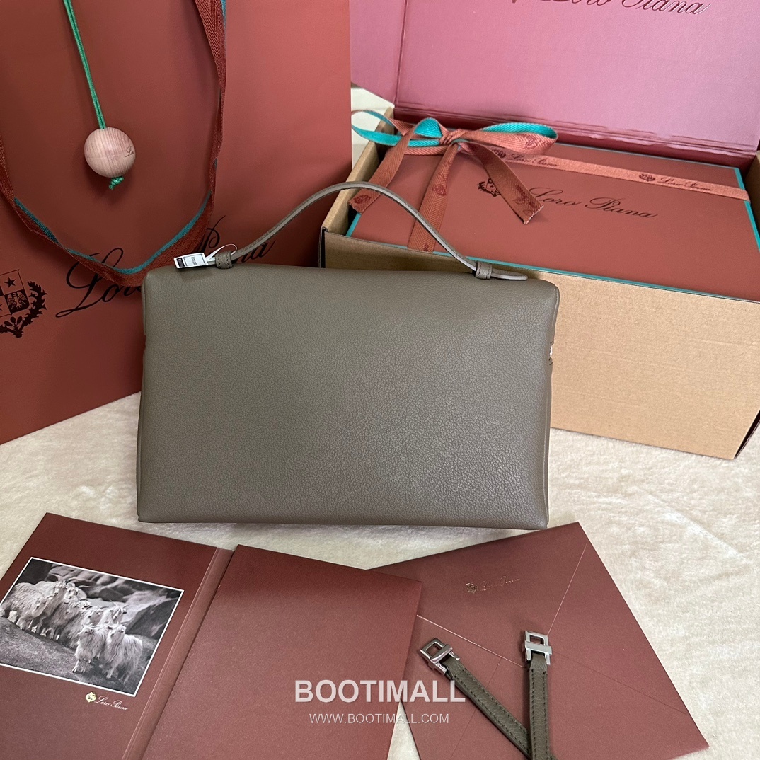 Loro Piana Extra Pocket L27 Clutch Bag FAI8 로로피아나 엑스트라 포켓 L27 클러치백 카프스킨 27cm 2