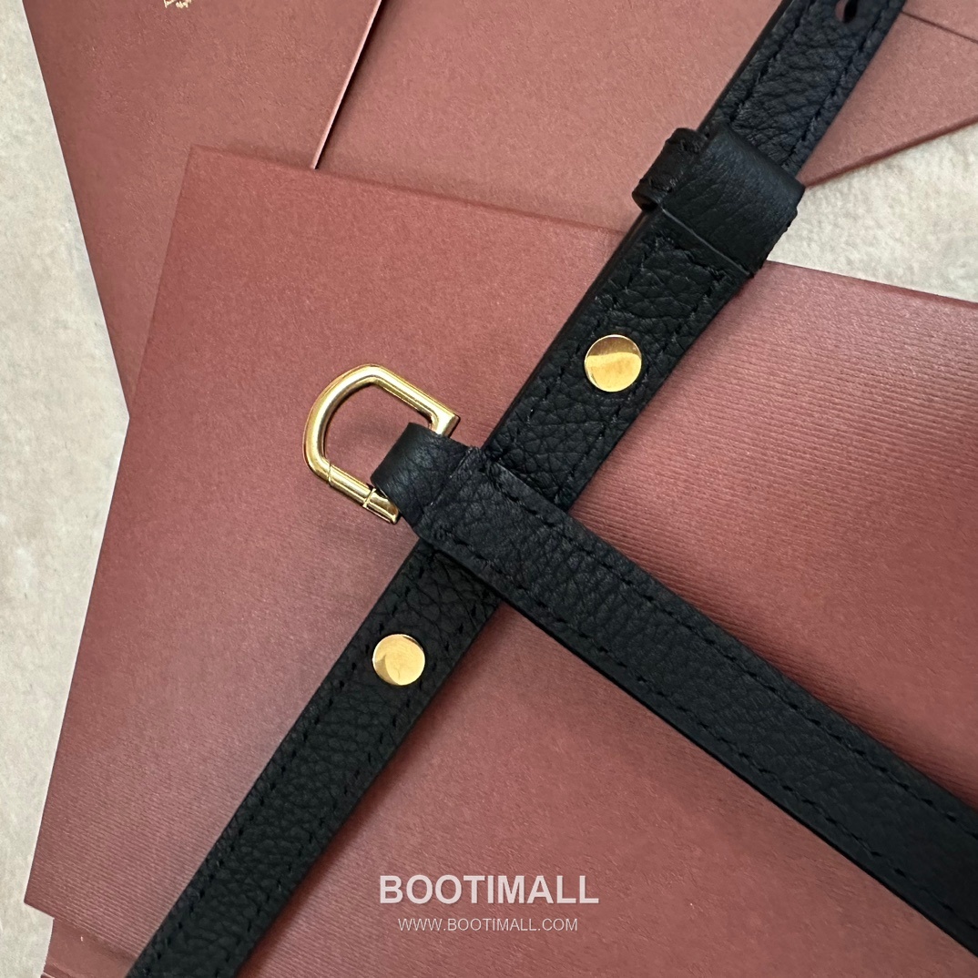 Loro Piana Extra Pocket L27 Clutch Bag FAI8 로로피아나 엑스트라 포켓 L27 클러치백 카프스킨 27cm 8