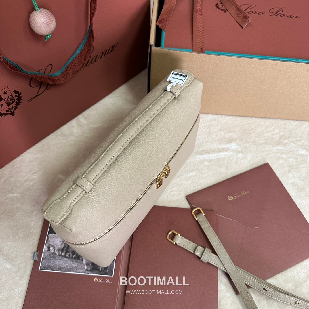 Loro Piana Extra Pocket L27 Clutch Bag FAI8 로로피아나 엑스트라 포켓 L27 클러치백 카프스킨 27cm 4
