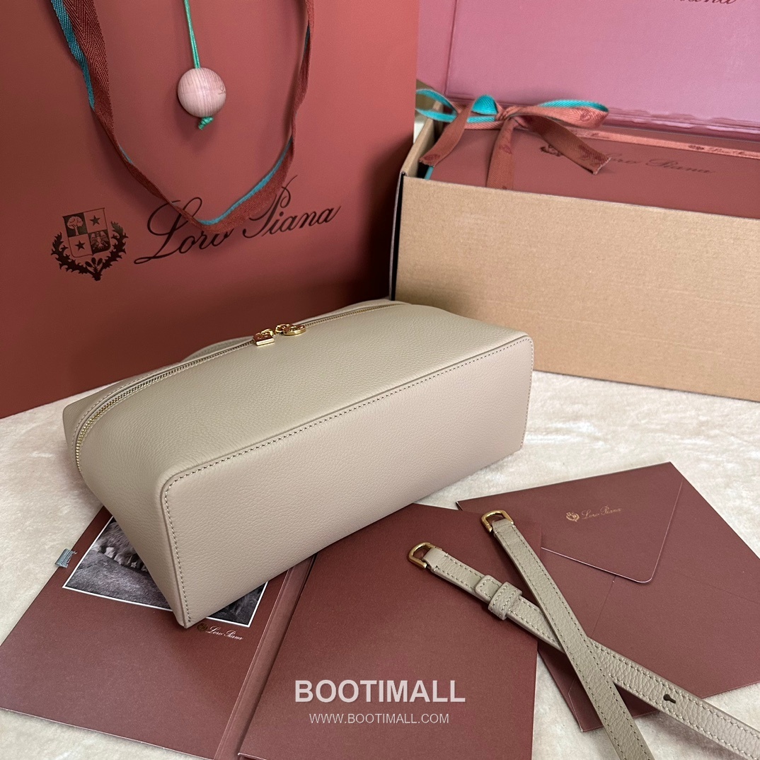 Loro Piana Extra Pocket L27 Clutch Bag FAI8 로로피아나 엑스트라 포켓 L27 클러치백 카프스킨 27cm 5