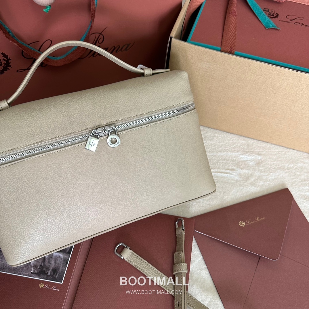 Loro Piana Extra Pocket L27 Clutch Bag FAI8 로로피아나 엑스트라 포켓 L27 클러치백 카프스킨 27cm 6