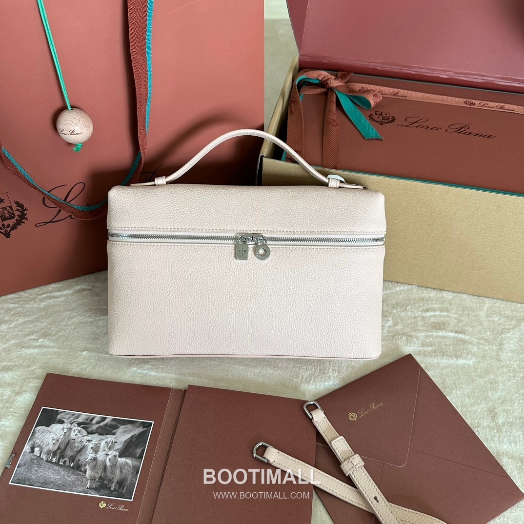 Loro Piana Extra Pocket L27 Clutch Bag FAI8 로로피아나 엑스트라 포켓 L27 클러치백 카프스킨 27cm 1