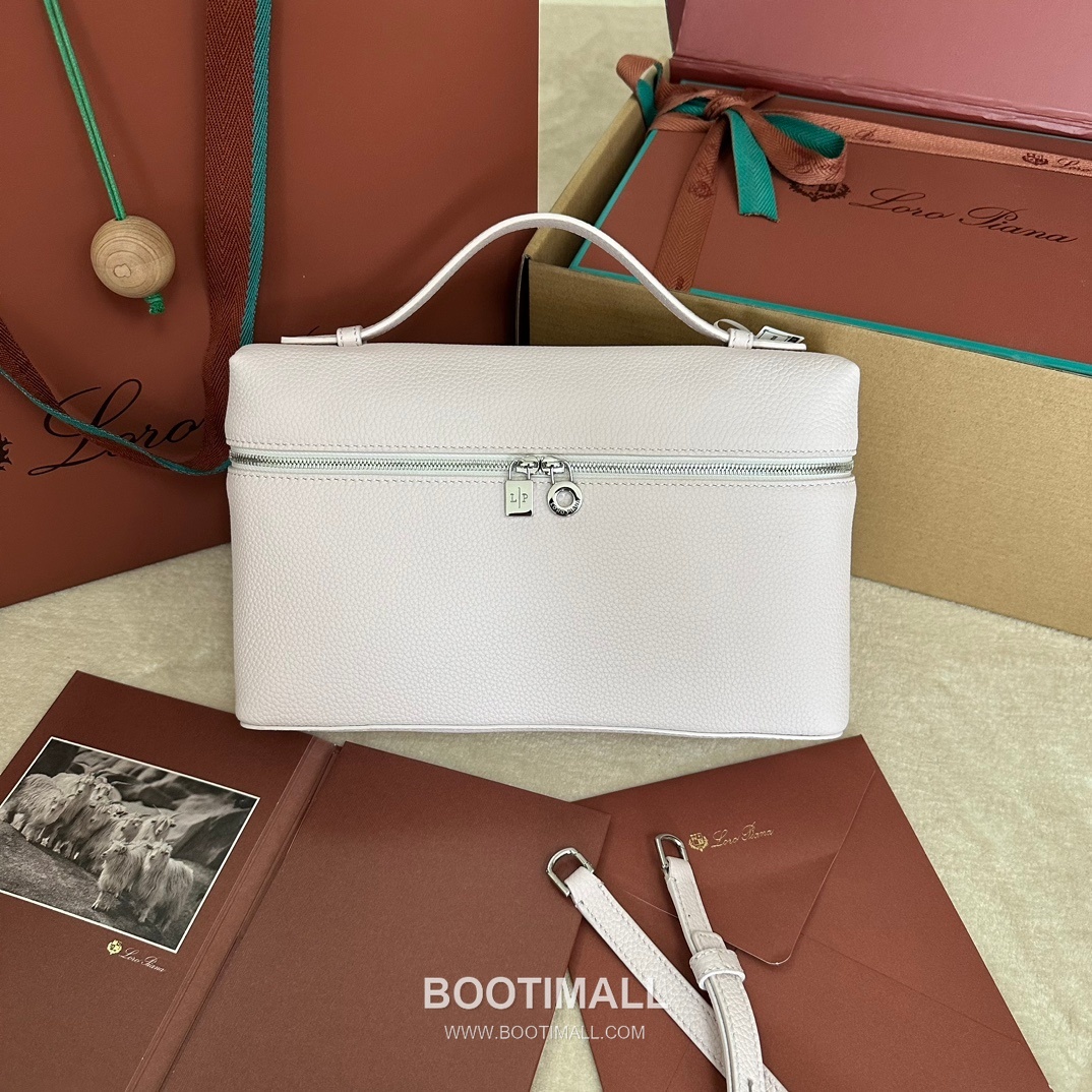 Loro Piana Extra Pocket L27 Clutch Bag FAI8 로로피아나 엑스트라 포켓 L27 클러치백 카프스킨 27cm 1