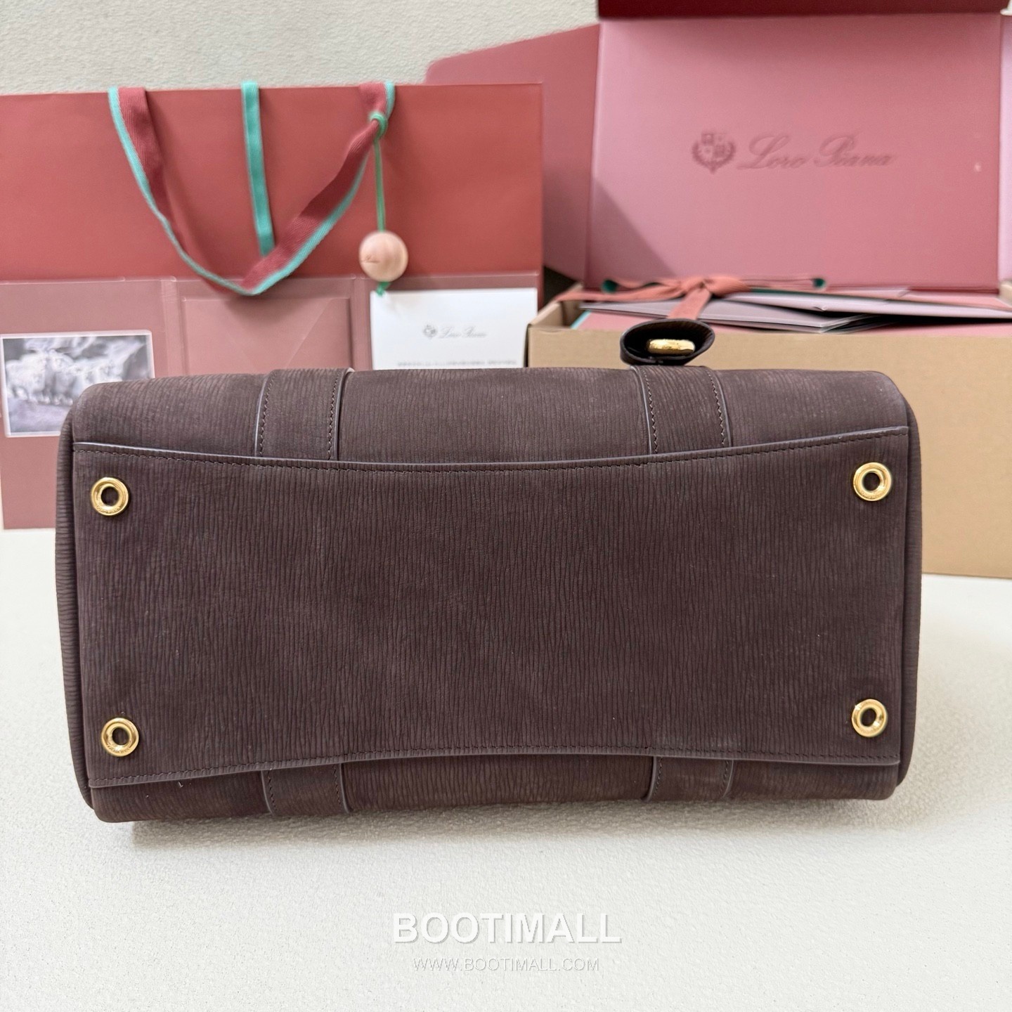 Loro Piana Loom L32 Medium Top Handle Bag 로로피아나 룸 L32 미디엄 토트백 스웨이드 카프스킨 33cm 4