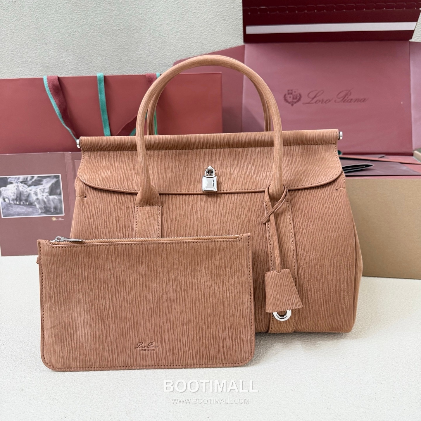 Loro Piana Loom L32 Medium Top Handle Bag 로로피아나 룸 L32 미디엄 토트백 스웨이드 카프스킨 33cm 2