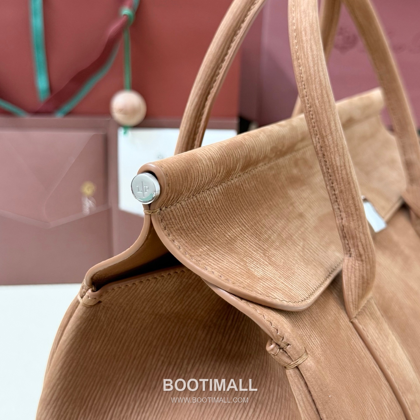 Loro Piana Loom L32 Medium Top Handle Bag 로로피아나 룸 L32 미디엄 토트백 스웨이드 카프스킨 33cm 5