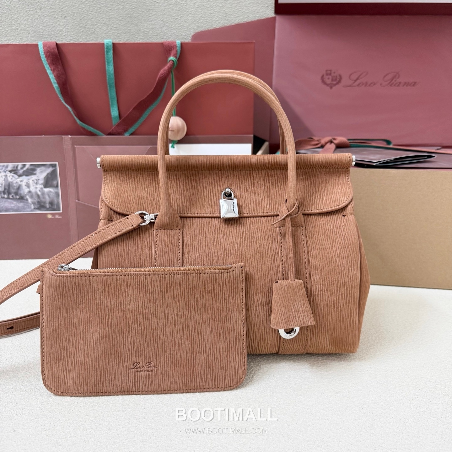 Loro Piana Loom L25 Small Top Handle Bag 로로피아나 룸 L25 스몰 토트백 스웨이드 카프스킨 25cm 2