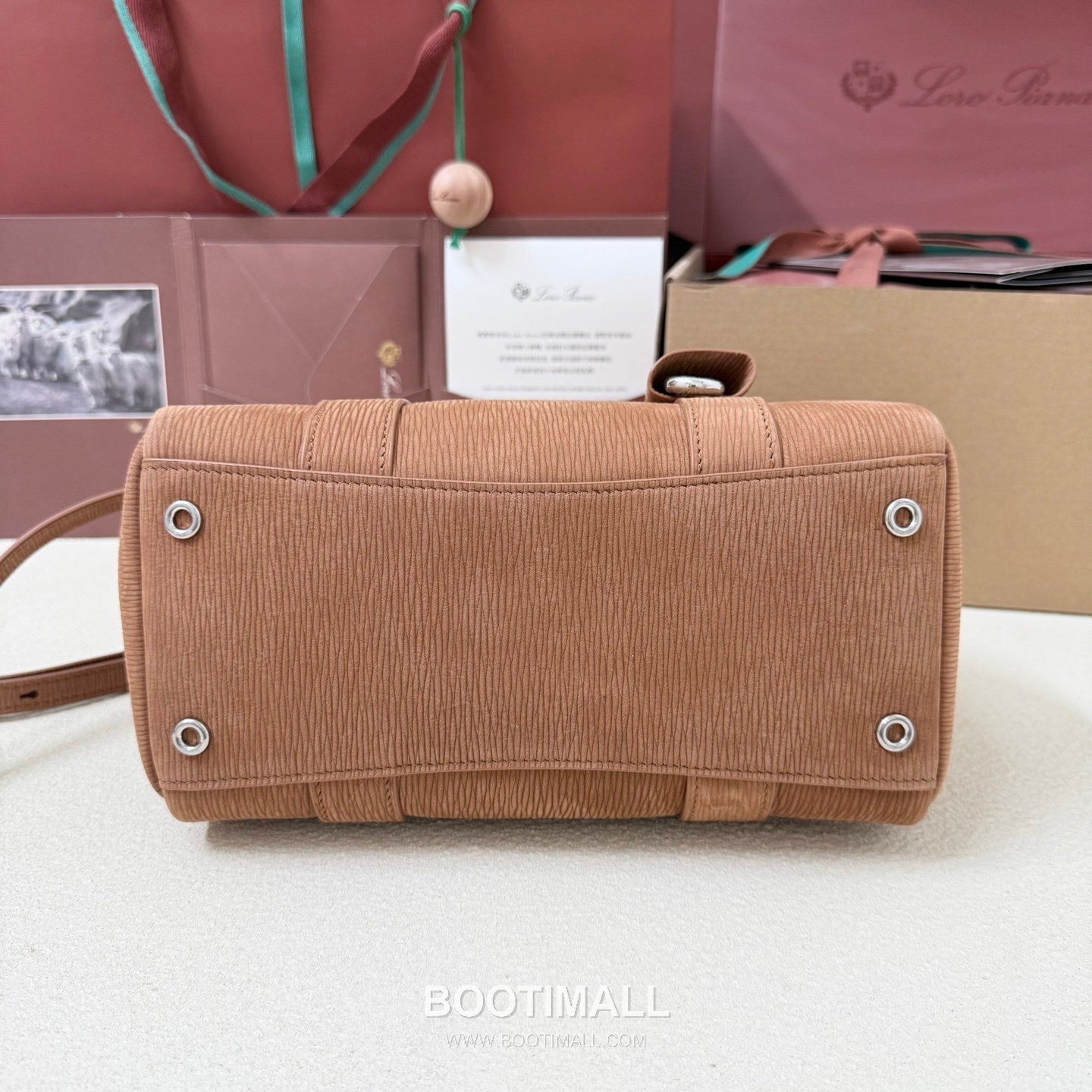 Loro Piana Loom L25 Small Top Handle Bag 로로피아나 룸 L25 스몰 토트백 스웨이드 카프스킨 25cm 4