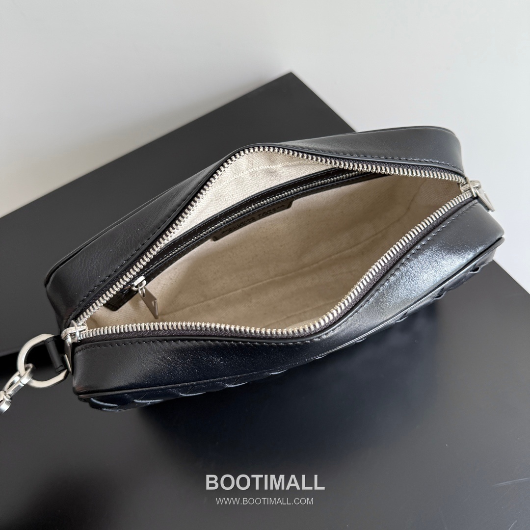Bottega Veneta Intrecciato Woven Leather Camera Bag 보테가베네타 인트레치아토 위빙 레더 카메라백 24.5cm 7