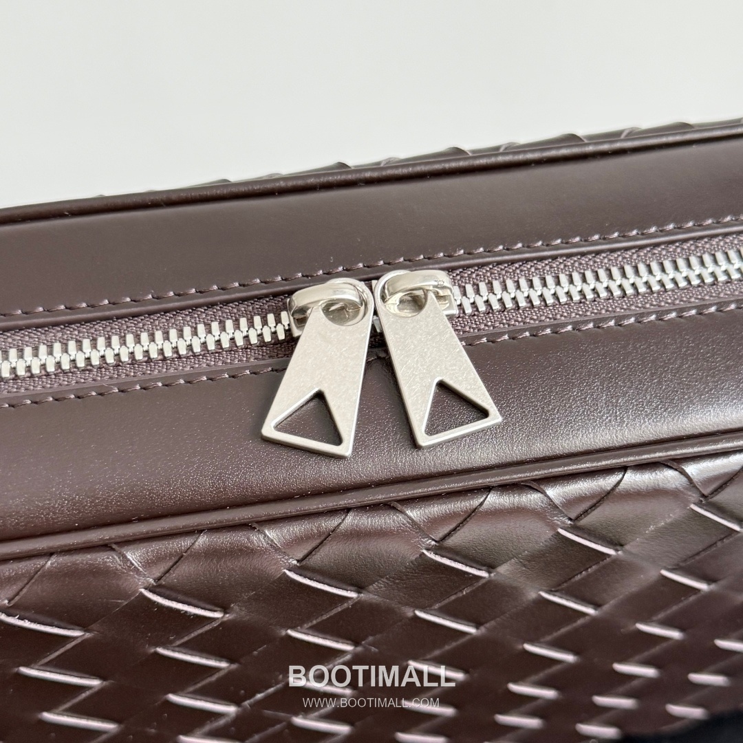 Bottega Veneta Intrecciato Woven Leather Camera Bag 보테가베네타 인트레치아토 위빙 레더 카메라백 24.5cm 5