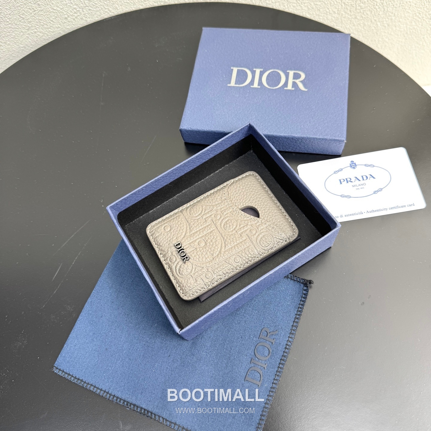 Dior Saddle Magnetic Card Holder Dior Gravity Embossed Calfskin 디올 새들 마그네틱 카드홀더 그라비티 엠보스 카프스킨 9.5cm 8