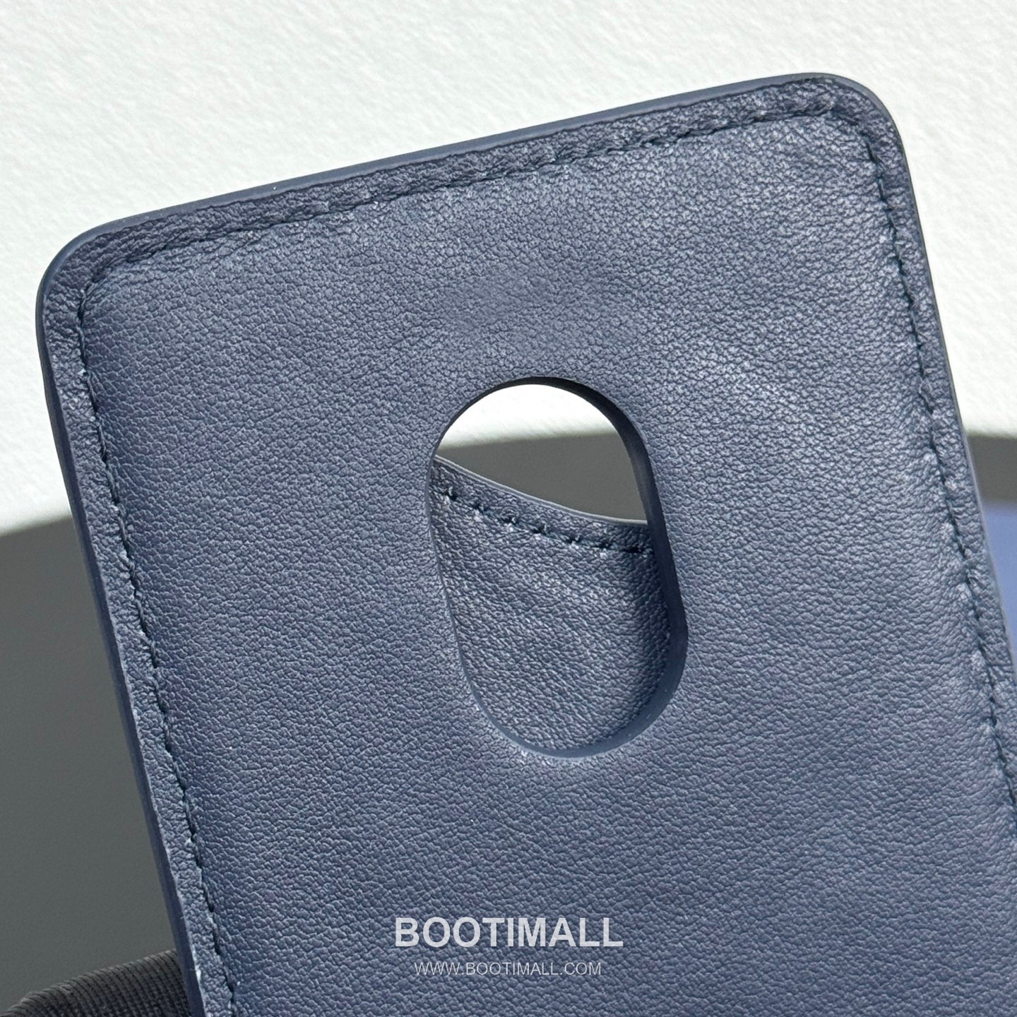 Dior Saddle Magnetic Card Holder Dior Gravity Embossed Calfskin 디올 새들 마그네틱 카드홀더 그라비티 엠보스 카프스킨 9.5cm 8