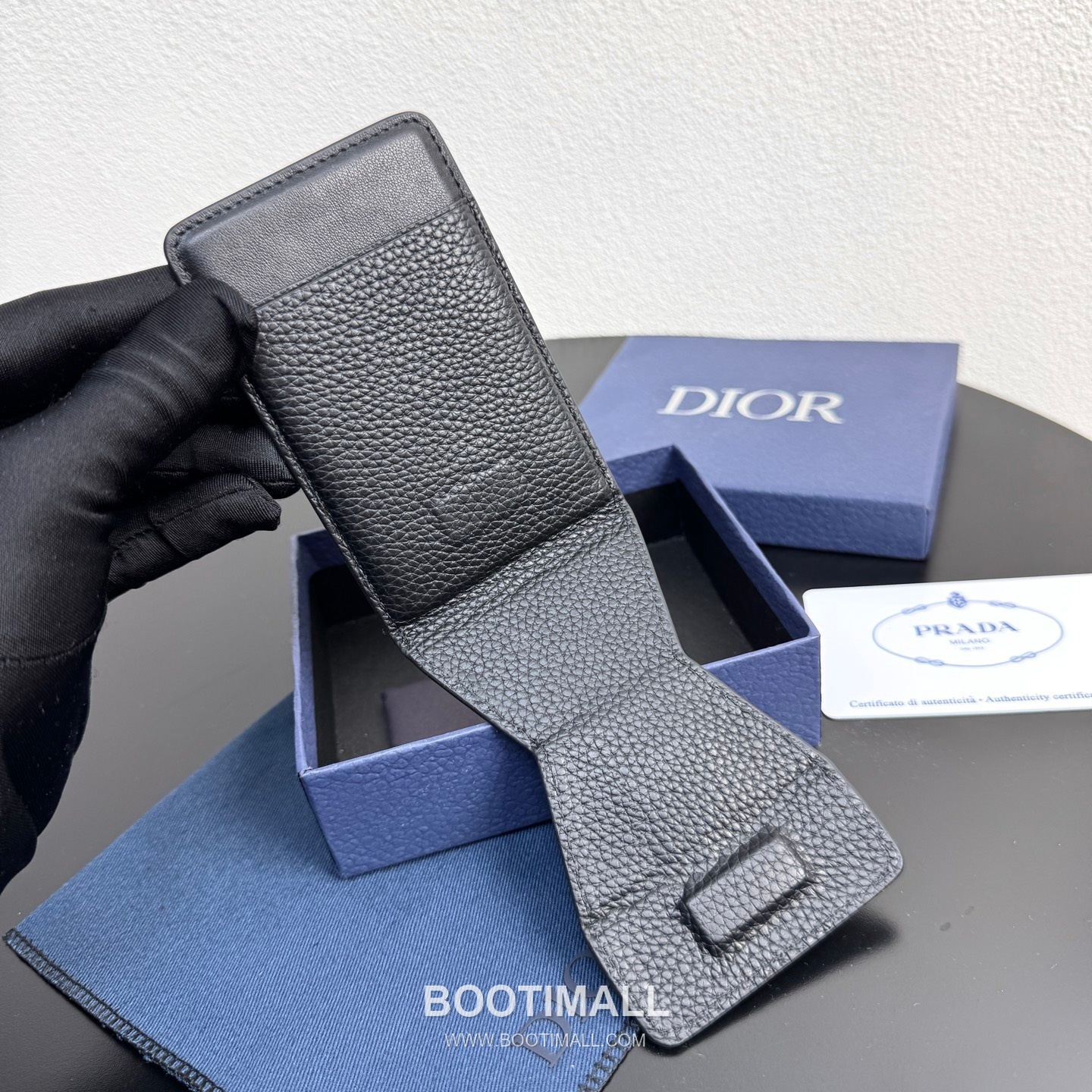 Dior Saddle Magnetic Card Holder Dior Gravity Embossed Calfskin 디올 새들 마그네틱 카드홀더 그라비티 엠보스 카프스킨 9.5cm 7