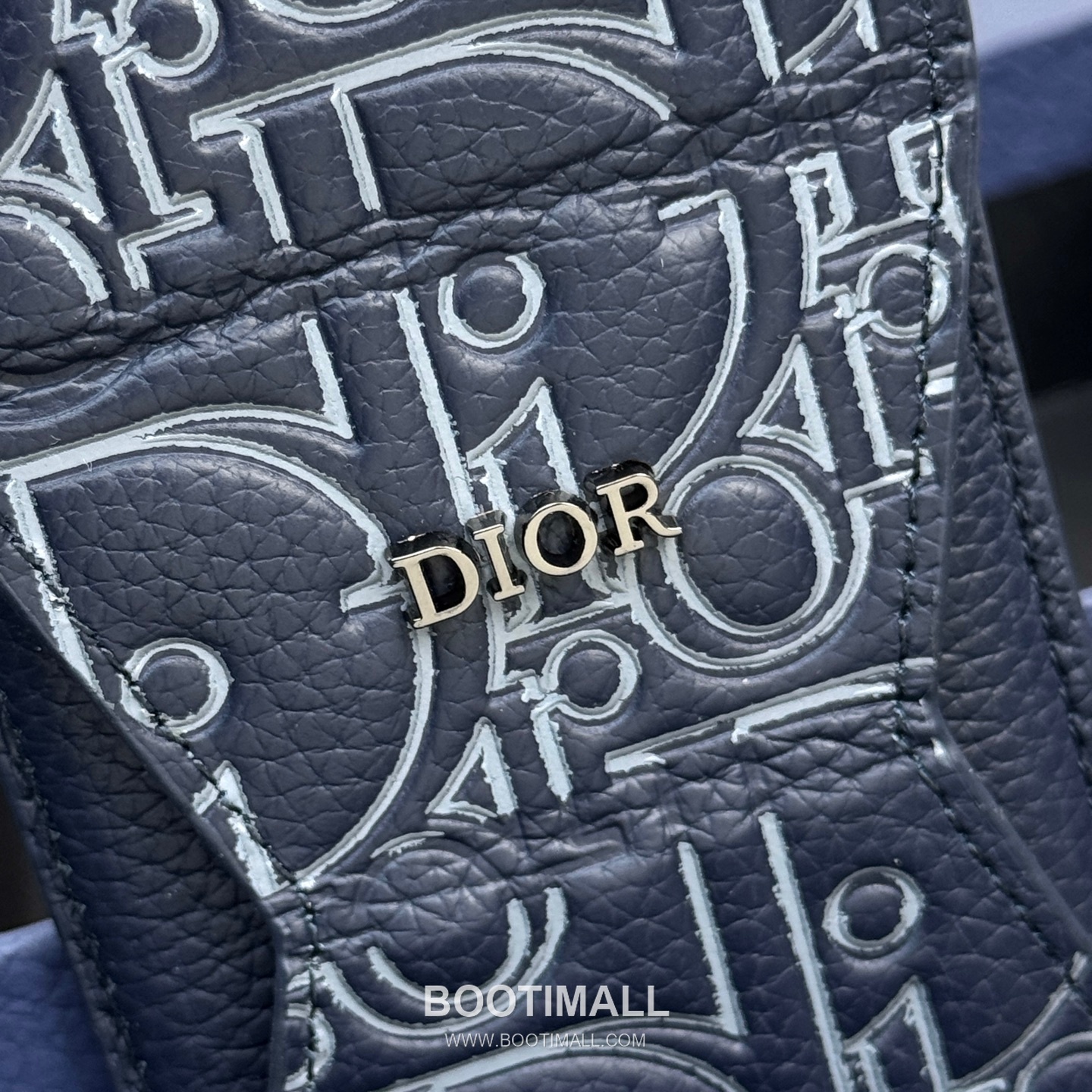 Dior Saddle Magnetic Card Holder Dior Gravity Embossed Calfskin 디올 새들 마그네틱 카드홀더 그라비티 엠보스 카프스킨 9.5cm 5