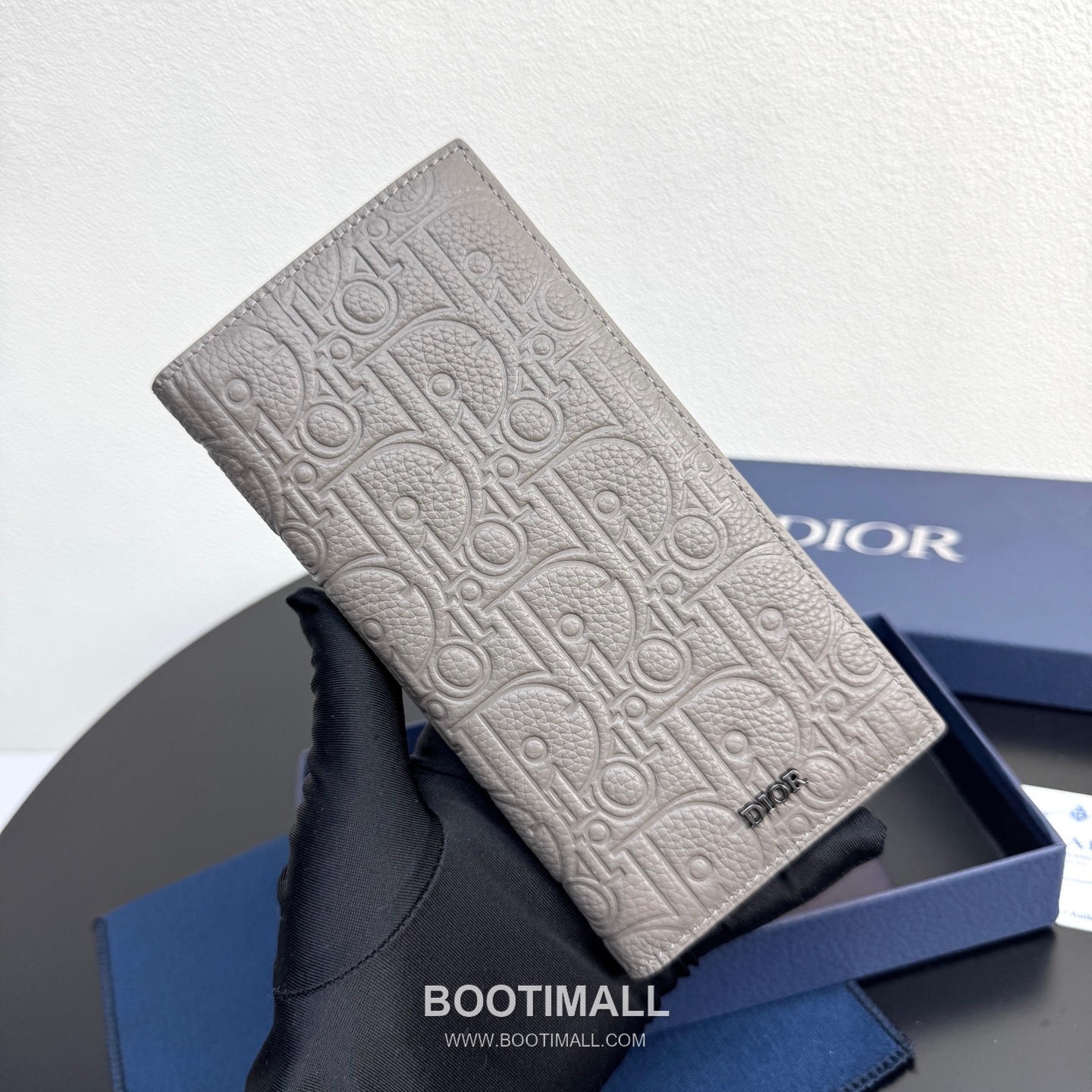 Dior CD Icon Vertical Bi-Fold Long Wallet Calfskin 디올 CD 아이콘 버티컬 바이폴드 장지갑 카프스킨 18cm 1