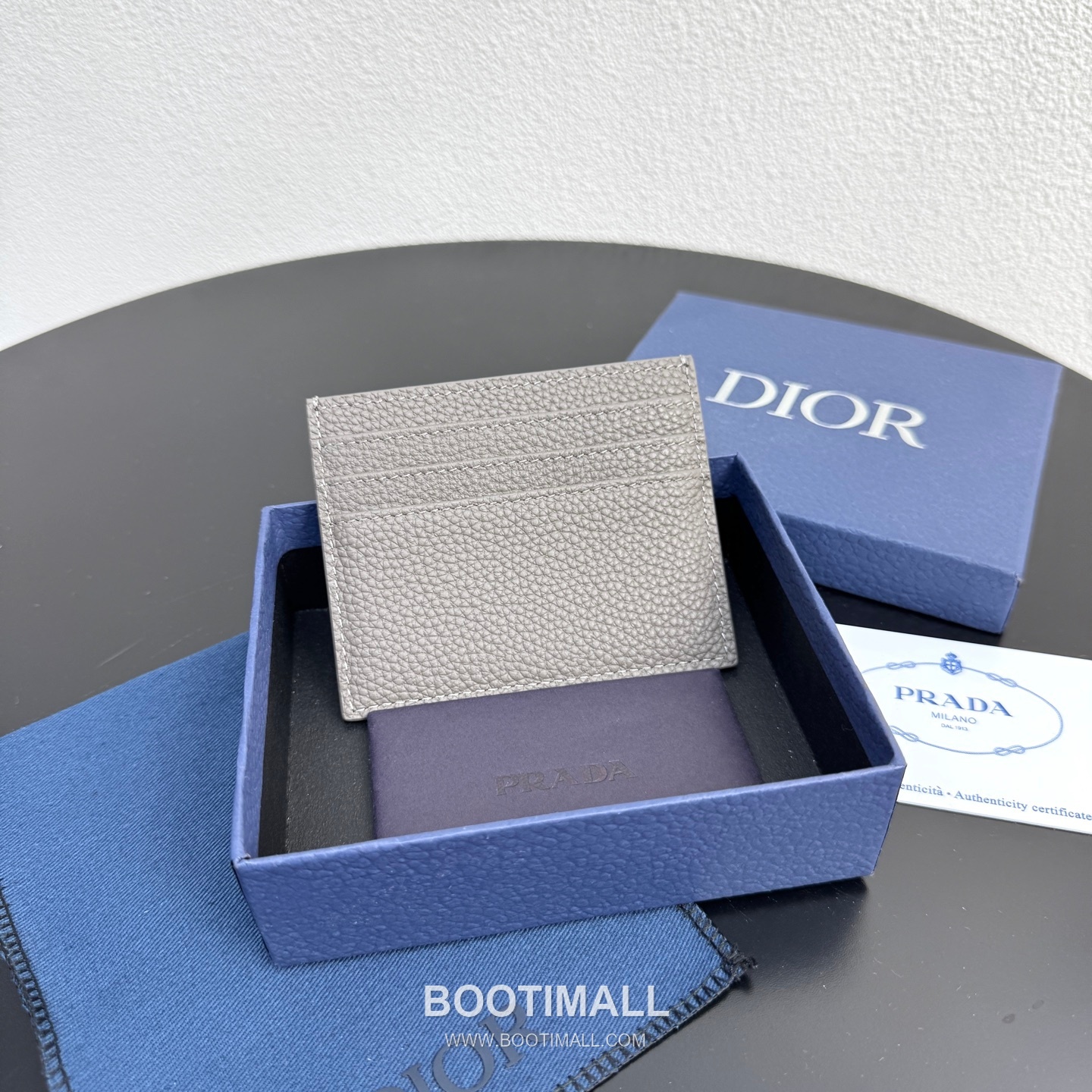 Dior CD Icon Card Holder Grained Calfskin 디올 CD 아이콘 그레인 카프스킨 카드홀더 10cm 3