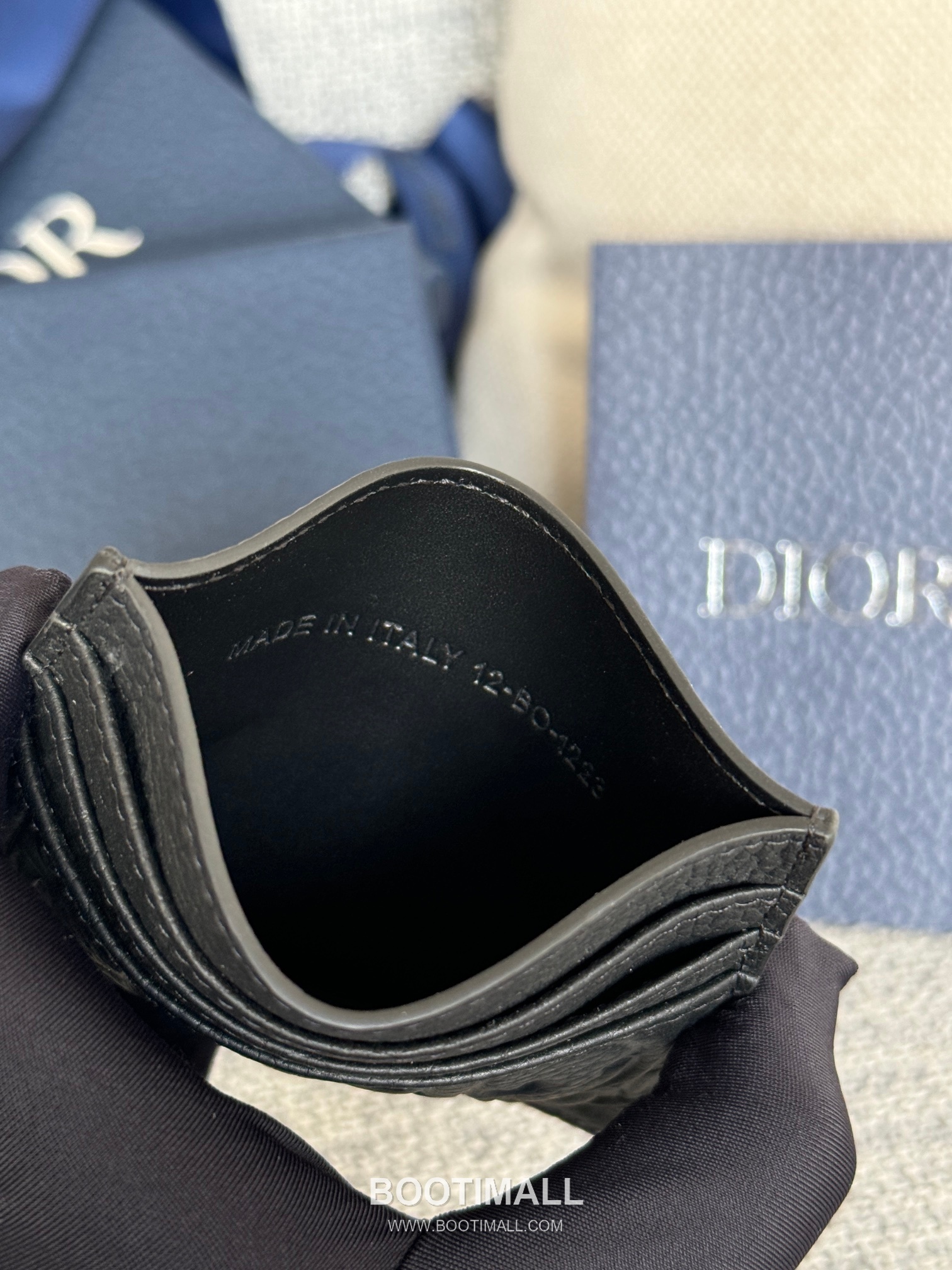 Dior Dior Gravity Pocket Card Holder Black Embossed Calfskin 디올 디올 그라비티 포켓 카드홀더 블랙 엠보스 카프스킨 10cm 8