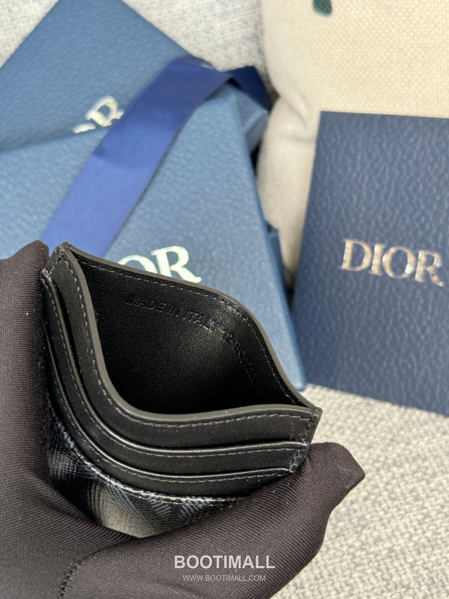 Dior Dior Gravity Pocket Card Holder Black Embossed Calfskin 디올 디올 그라비티 포켓 카드홀더 블랙 엠보스 카프스킨 10cm 8