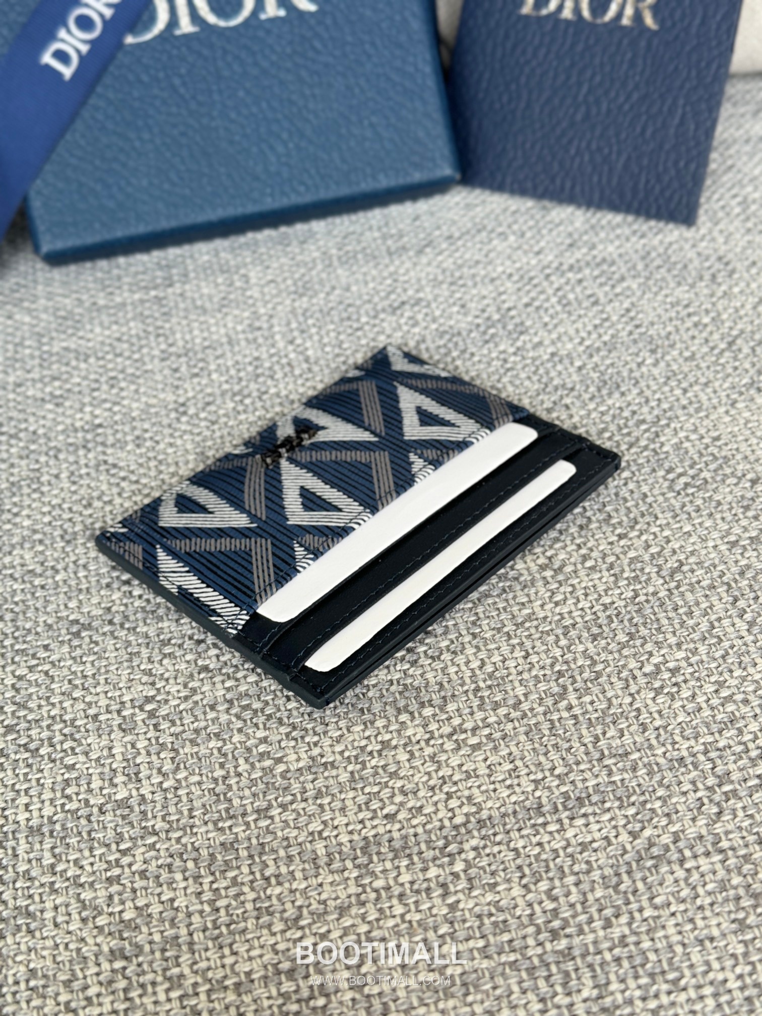 Dior Dior Gravity Pocket Card Holder Black Embossed Calfskin 디올 디올 그라비티 포켓 카드홀더 블랙 엠보스 카프스킨 10cm 3