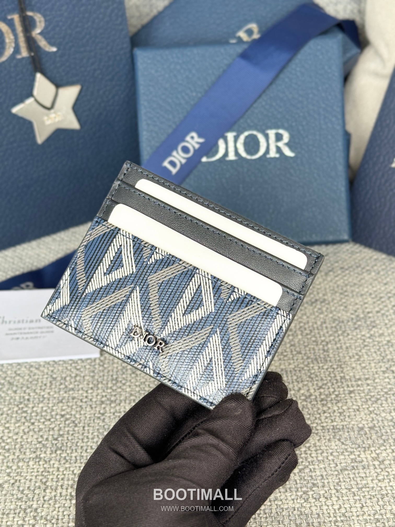 Dior Dior Gravity Pocket Card Holder Black Embossed Calfskin 디올 디올 그라비티 포켓 카드홀더 블랙 엠보스 카프스킨 10cm 5