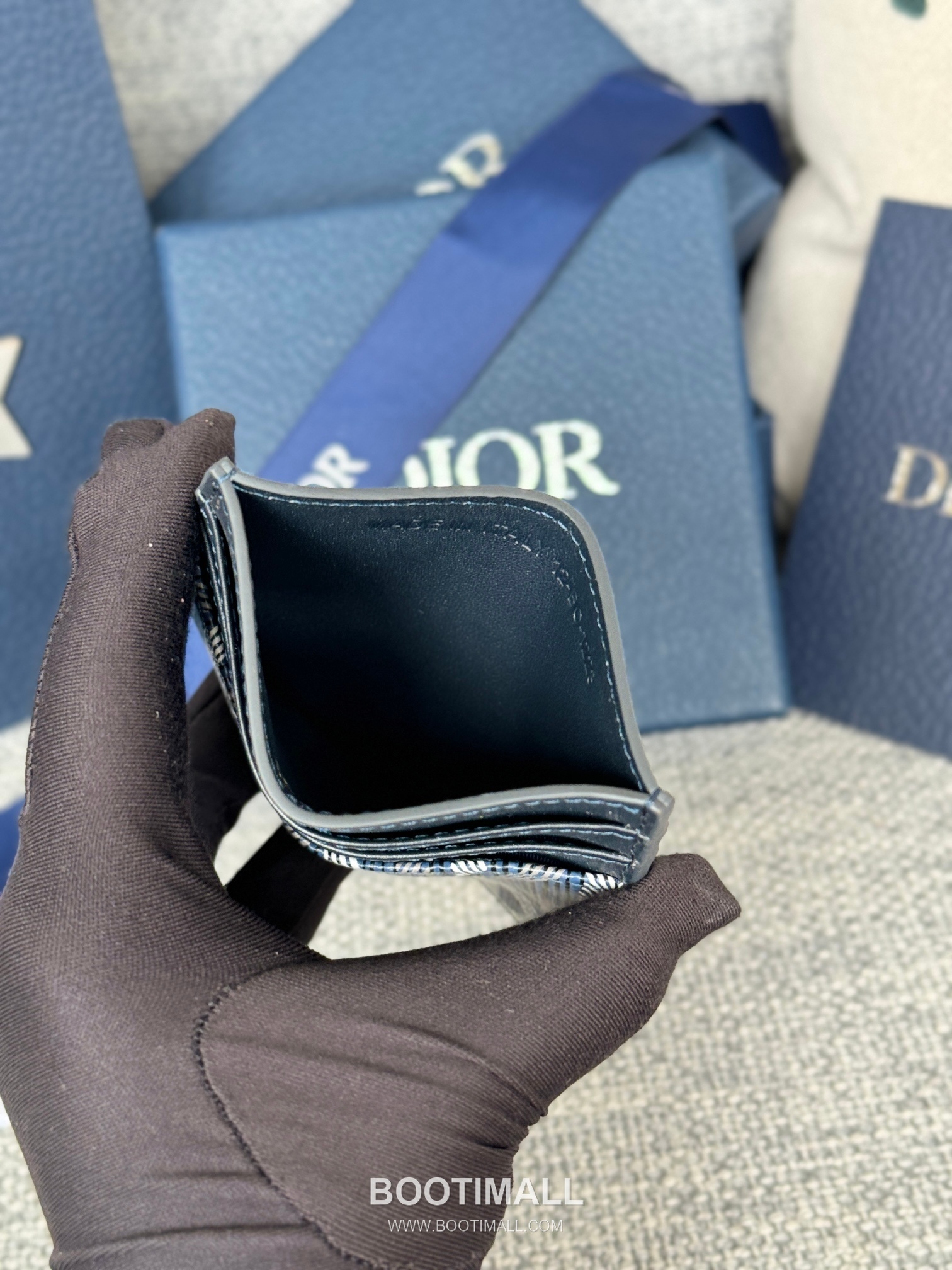 Dior Dior Gravity Pocket Card Holder Black Embossed Calfskin 디올 디올 그라비티 포켓 카드홀더 블랙 엠보스 카프스킨 10cm 7