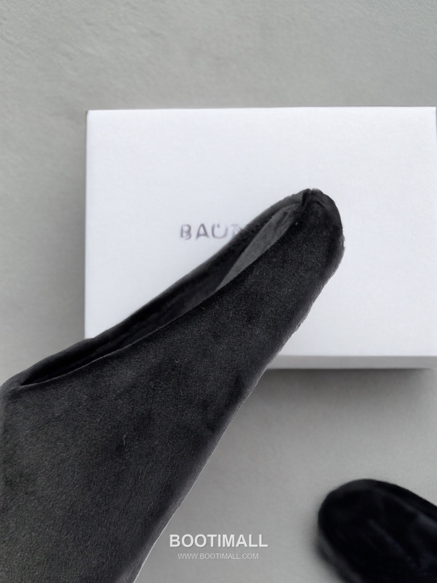 Balenciaga Pool Slide Sandals Black 발렌시아가 풀 슬라이드 샌들 블랙 5