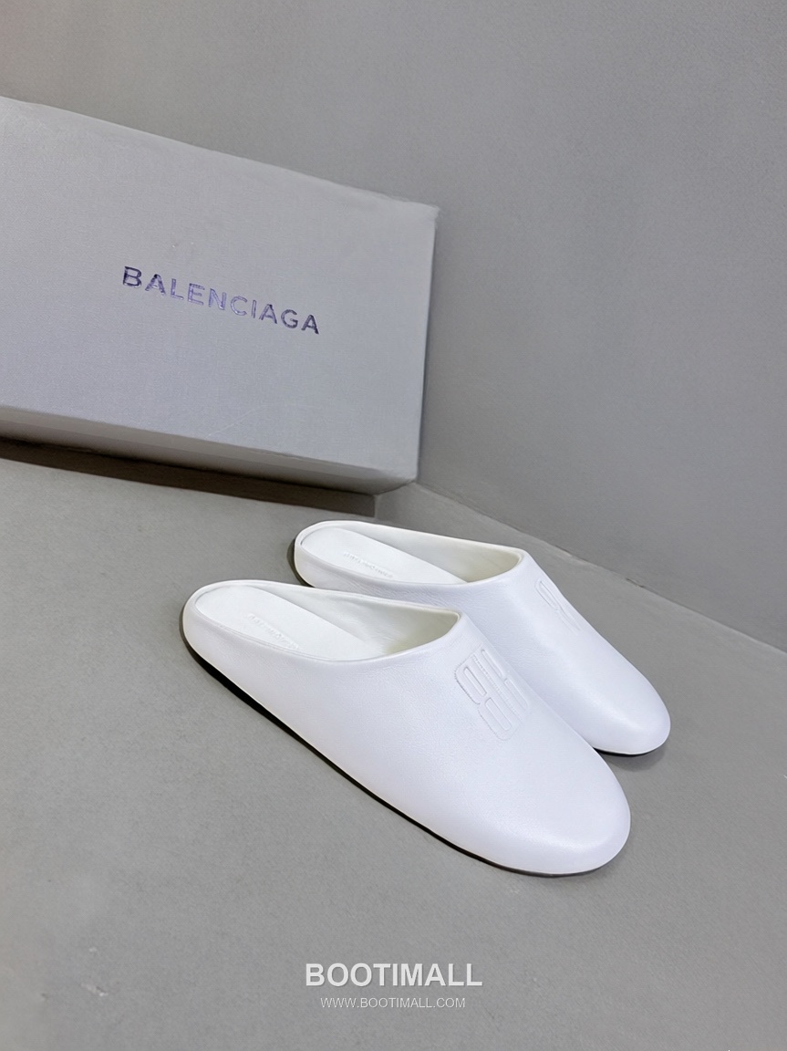 Balenciaga Pool Slide Sandals Black 발렌시아가 풀 슬라이드 샌들 블랙 2