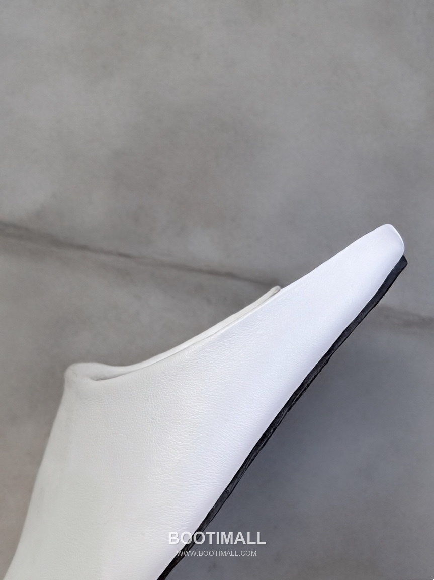 Balenciaga Pool Slide Sandals Black 발렌시아가 풀 슬라이드 샌들 블랙 7